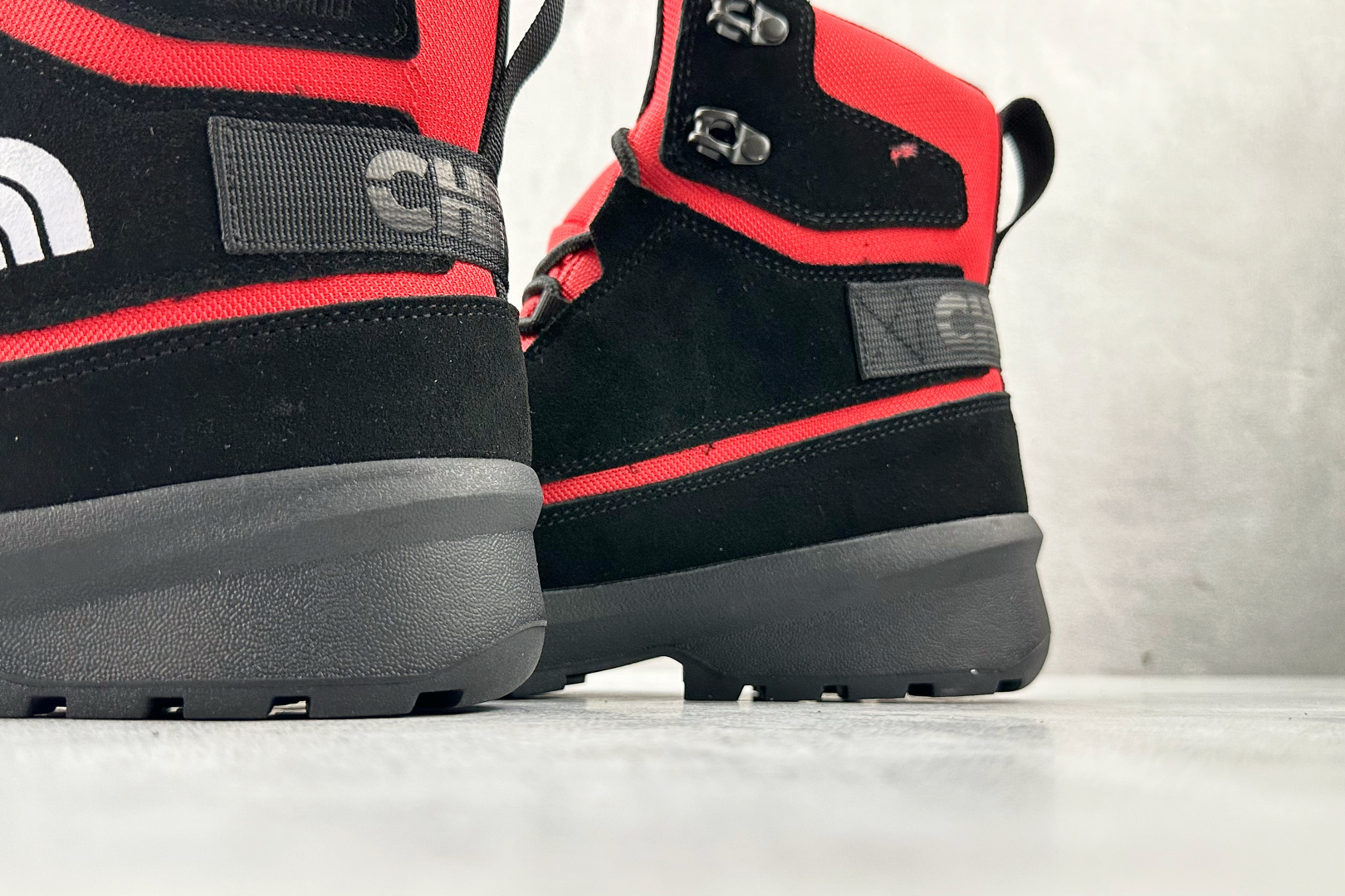 250 东南亚订单 北面 THE NORTH FACE Chilkat 5 红黑色 NF0A7W4CKZ3-Chinese UA Cheap High Quatity Brand Clothes Bags handbags Sneakers wholesale wholesaler seller from China Factory suppliers Fashion Clothing Shoes best Quality Beautiful Price 250 东南亚订单 北面 THE NORTH FACE Chilkat 5 红黑色 NF0A7W4CKZ3