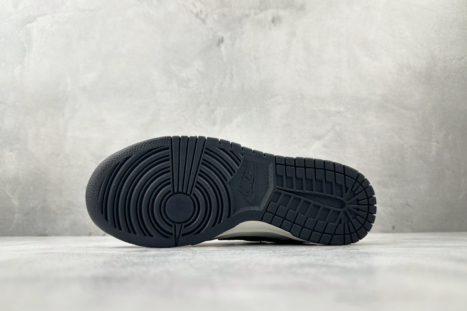 定制球鞋 Nike Dunk 怦然心动 粉白黑 PB0510-055