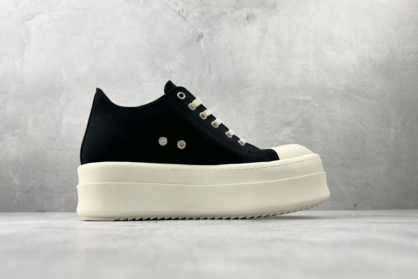 430 RICK OWENS/RO Double Bumper 黑色 DU02E7832BMO-911-Chinese UA Cheap High Quatity Brand Clothes Bags handbags Sneakers wholesale wholesaler seller from China Factory suppliers Fashion Clothing Shoes best Quality Beautiful Price 430 RICK OWENS/RO Double Bumper 黑色 DU02E7832BMO-911