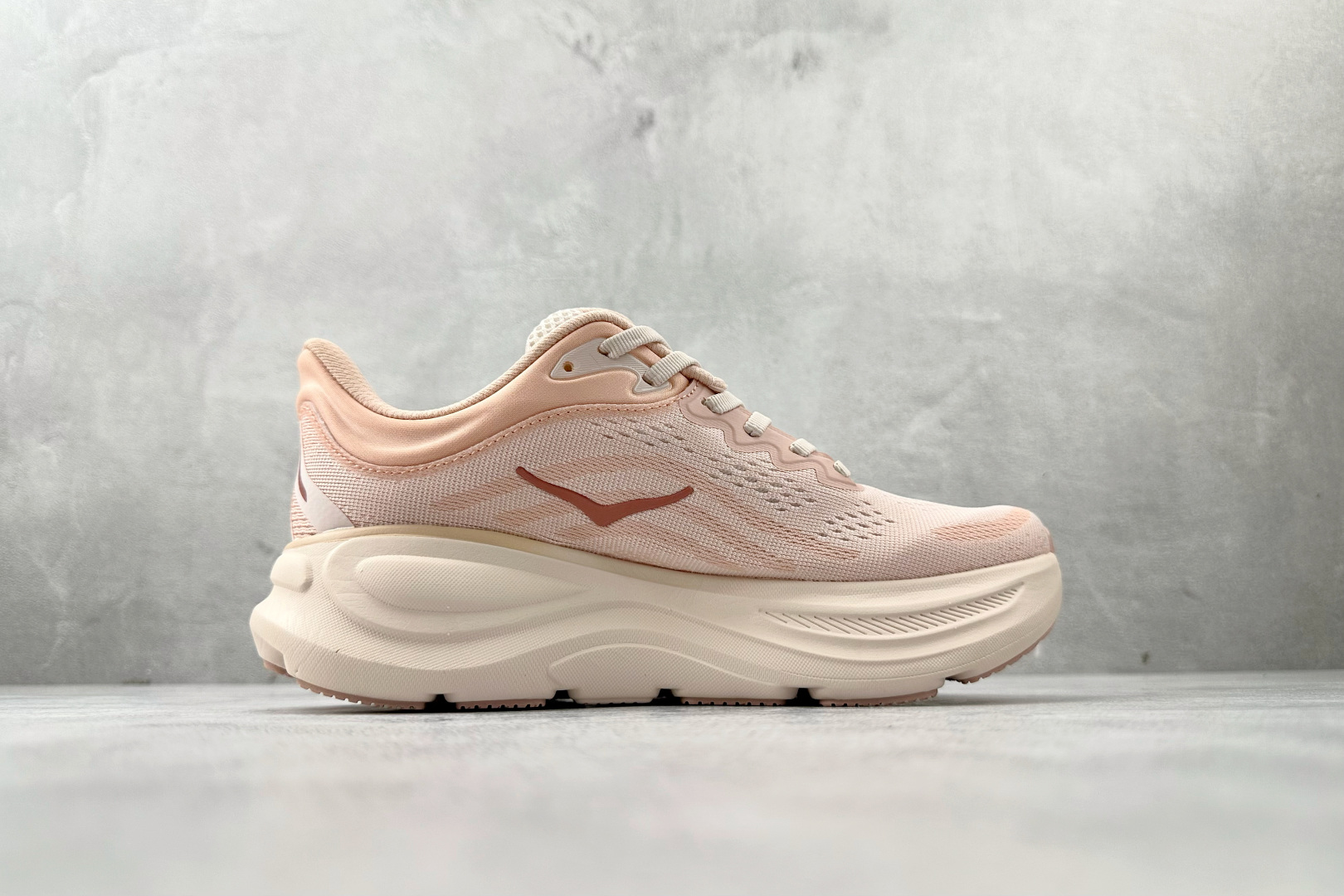 HK 平台专供 HOKA ONE ONE Bondi 9 粉色货号：-RLTT尺码：36 36.5 37