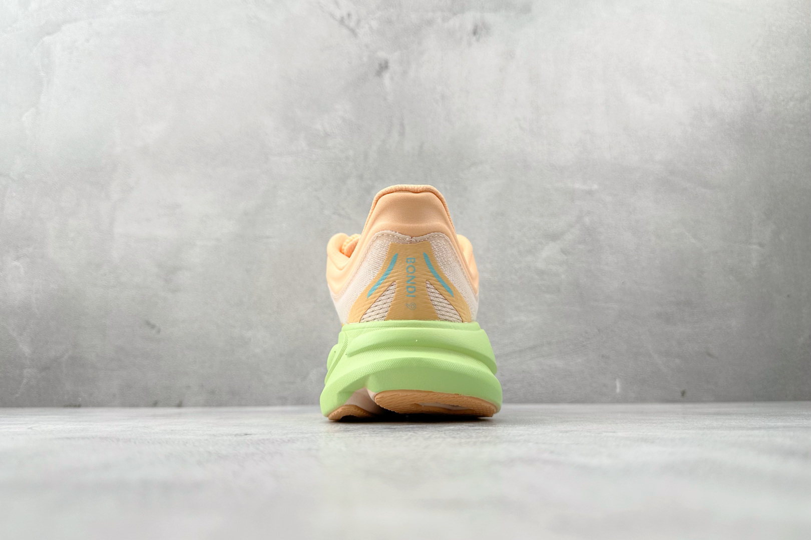 180 平台专供 HOKA ONE ONE Bondi 9 粉色 1162012-FSTP