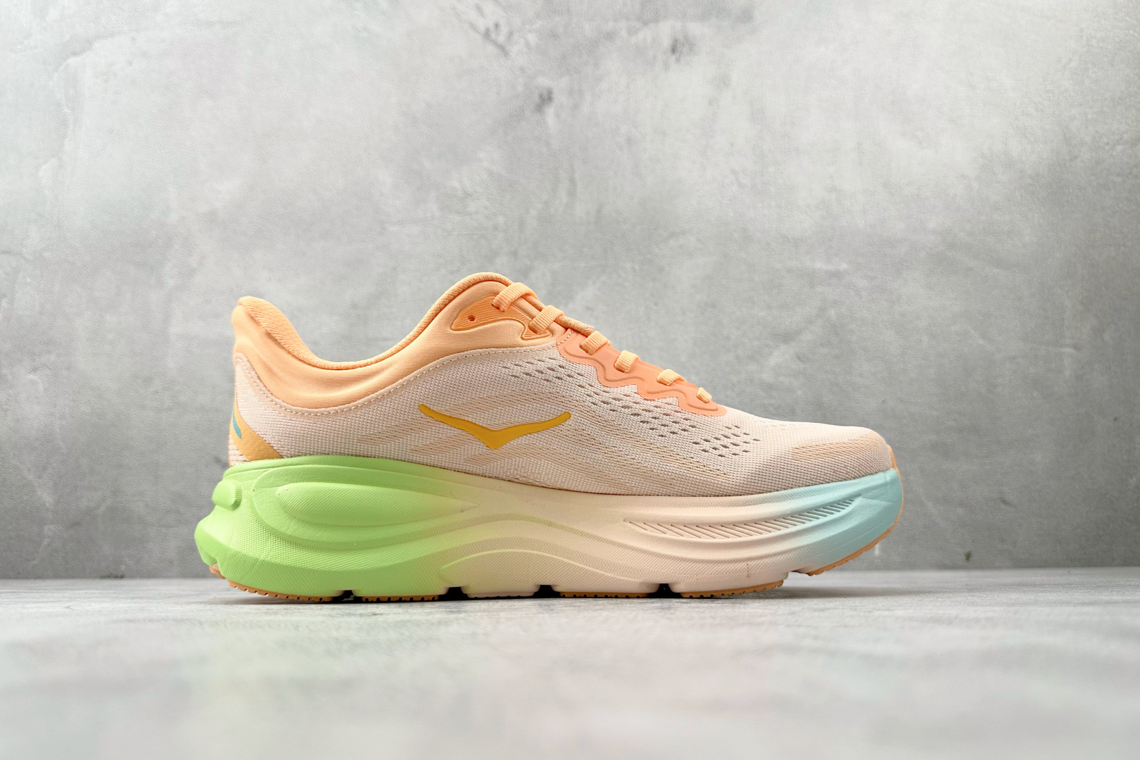 180 平台专供 HOKA ONE ONE Bondi 9 粉色 1162012-FSTP