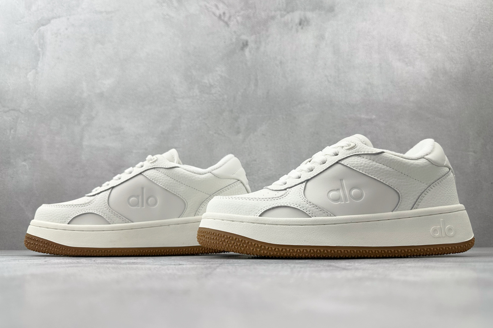 210 alo yoga Recovery Mode 白色 A0685U-White/Gum-Chinese UA Cheap High Quatity Brand Clothes Bags handbags Sneakers wholesale wholesaler seller from China Factory suppliers Fashion Clothing Shoes best Quality Beautiful Price 210 alo yoga Recovery Mode 白色 A0685U-White/Gum