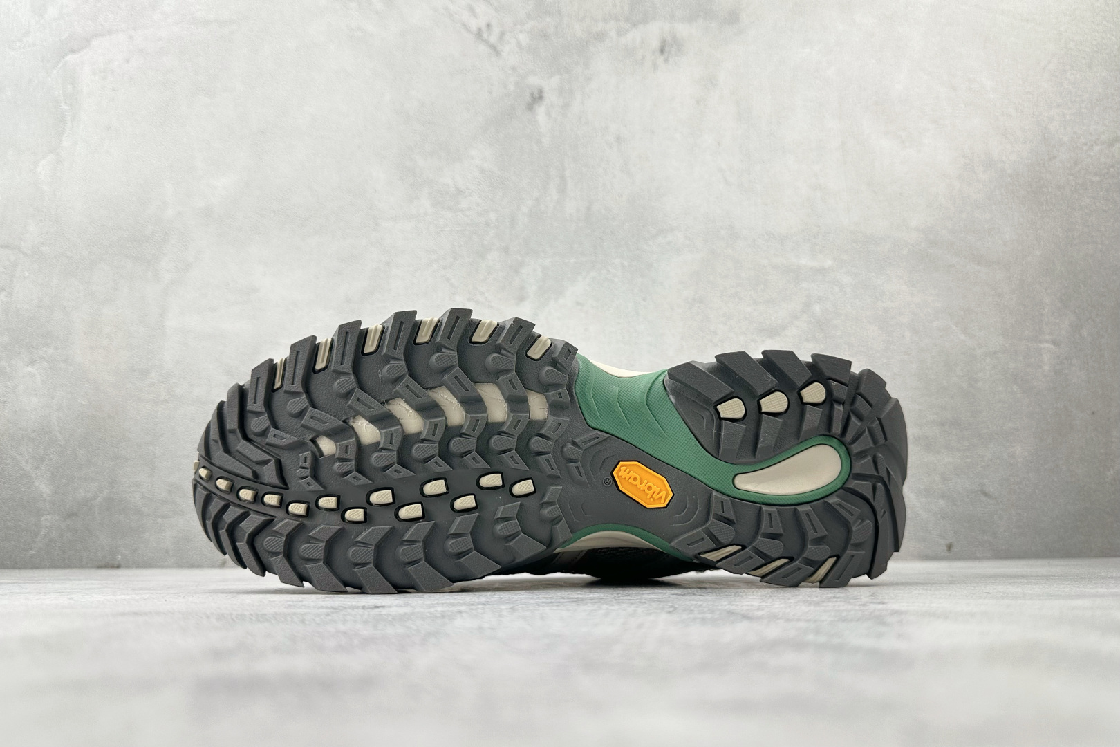 270 东南亚订单 北面THE NORTH FACE Hedgehog系列珍珠灰 NF0A8ADU-7E8