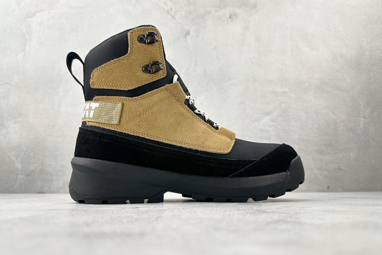 东南亚订单 北面 THE NORTH FACE Chilkat 5 卡其 NF0A7W4C14B-085