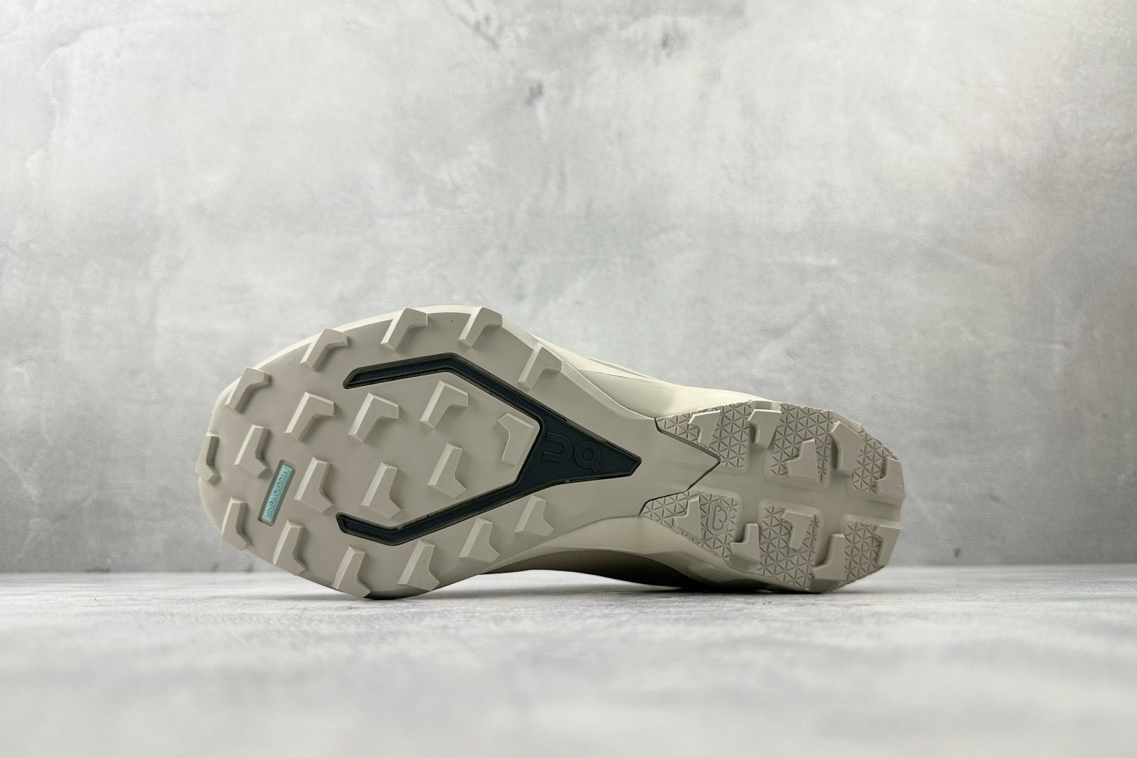 广版 POST ARCHIVE FACTION (PAF) × OnzieCloudventure Pe