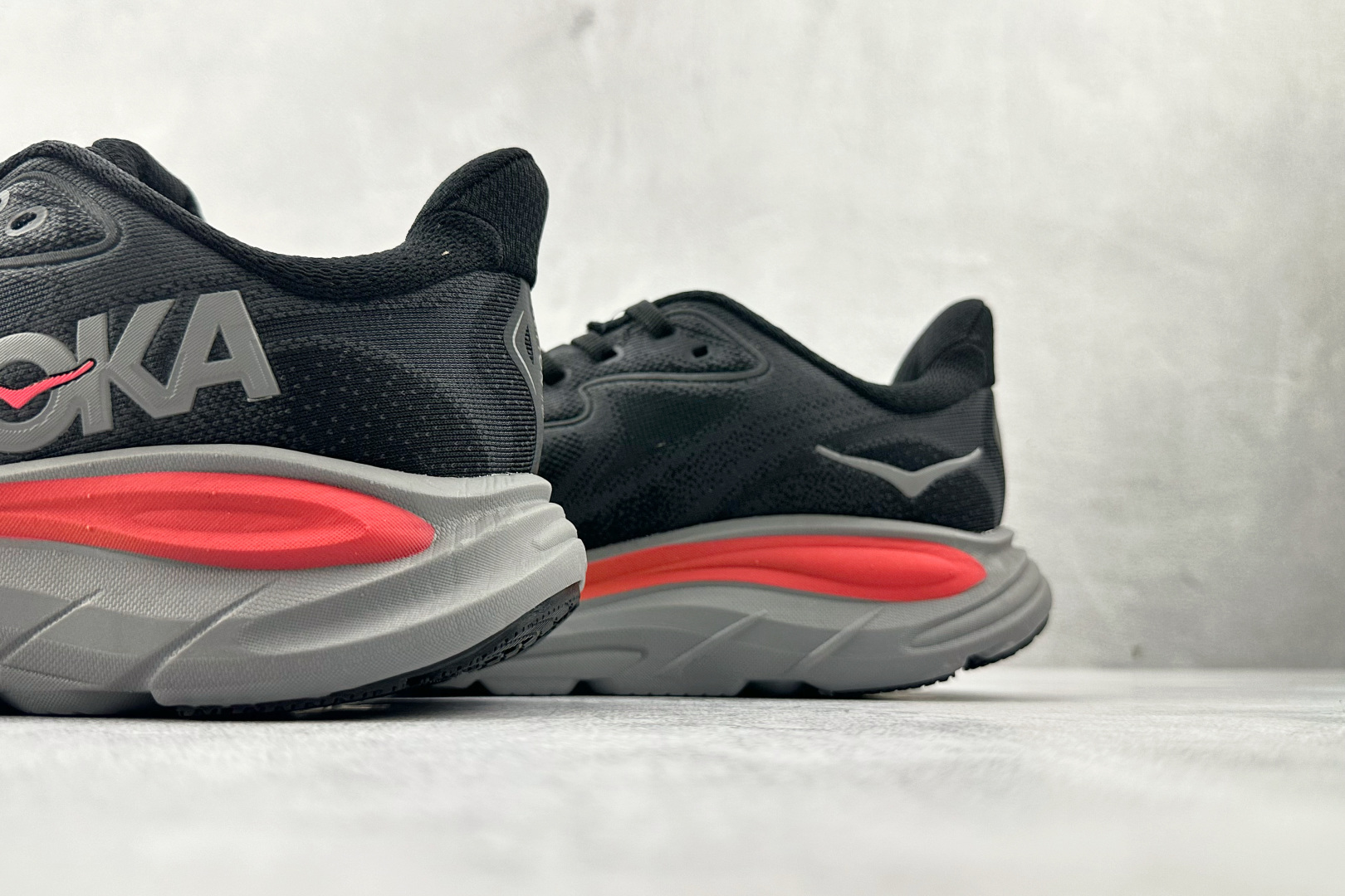 180 平台专供 HOKA ONE ONE CLIFTON 10 黑色 1162030-BKGL