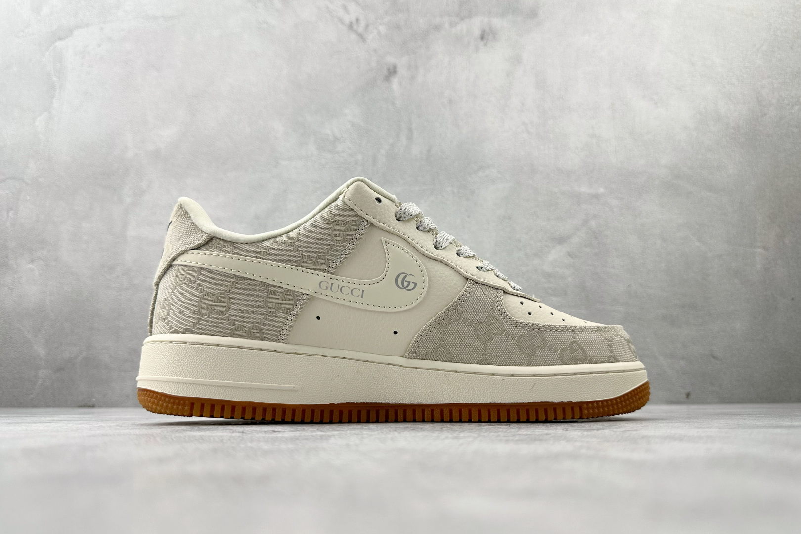 260 Nike Air Force 1 07 GUCCI 联名 米白 DK0188-084