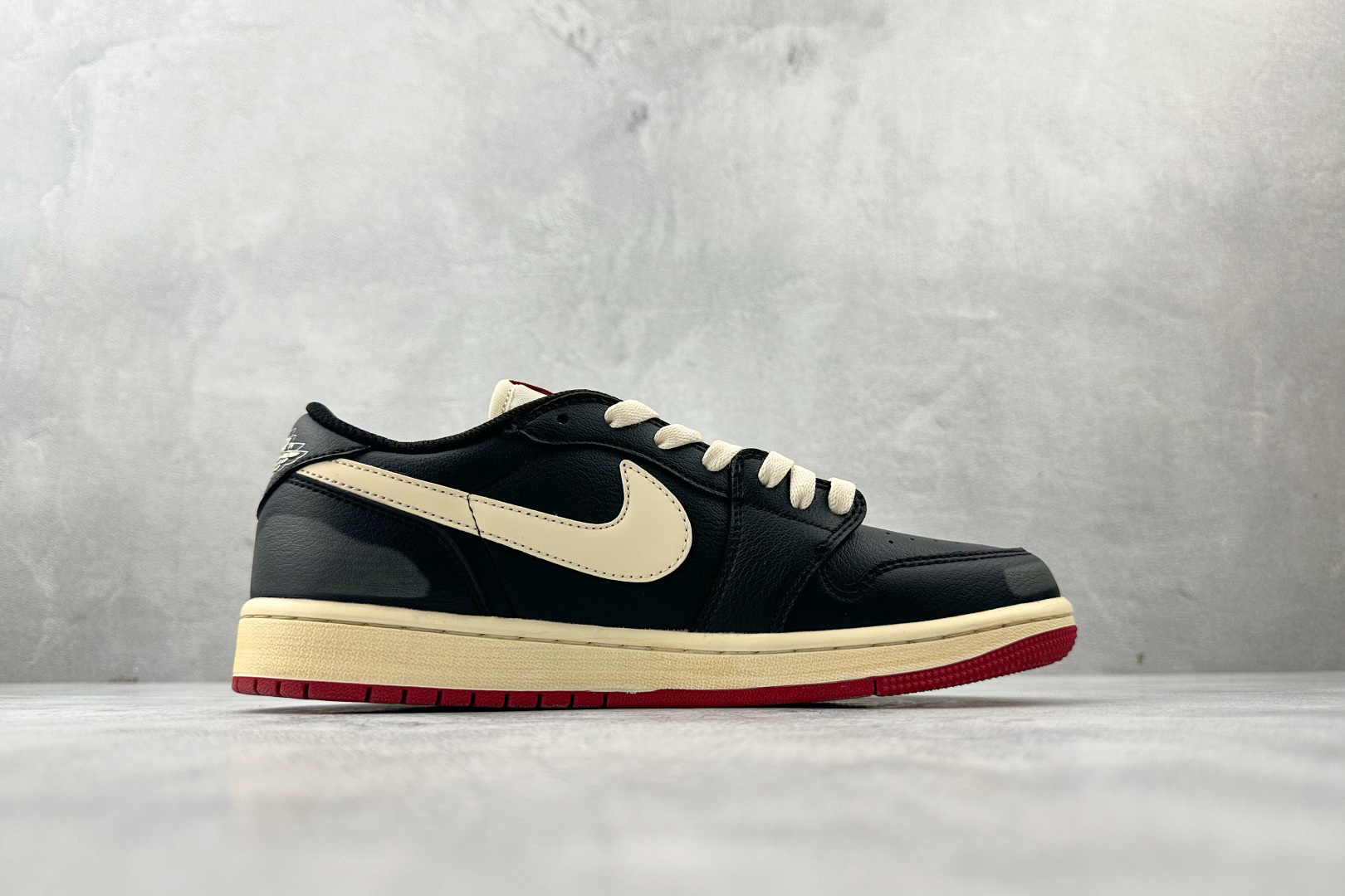 200 综合版 Nigel Sylvester x Jordan Air Jordan 1 Low Nitro”Better With Time”白黑红 IB8958-001