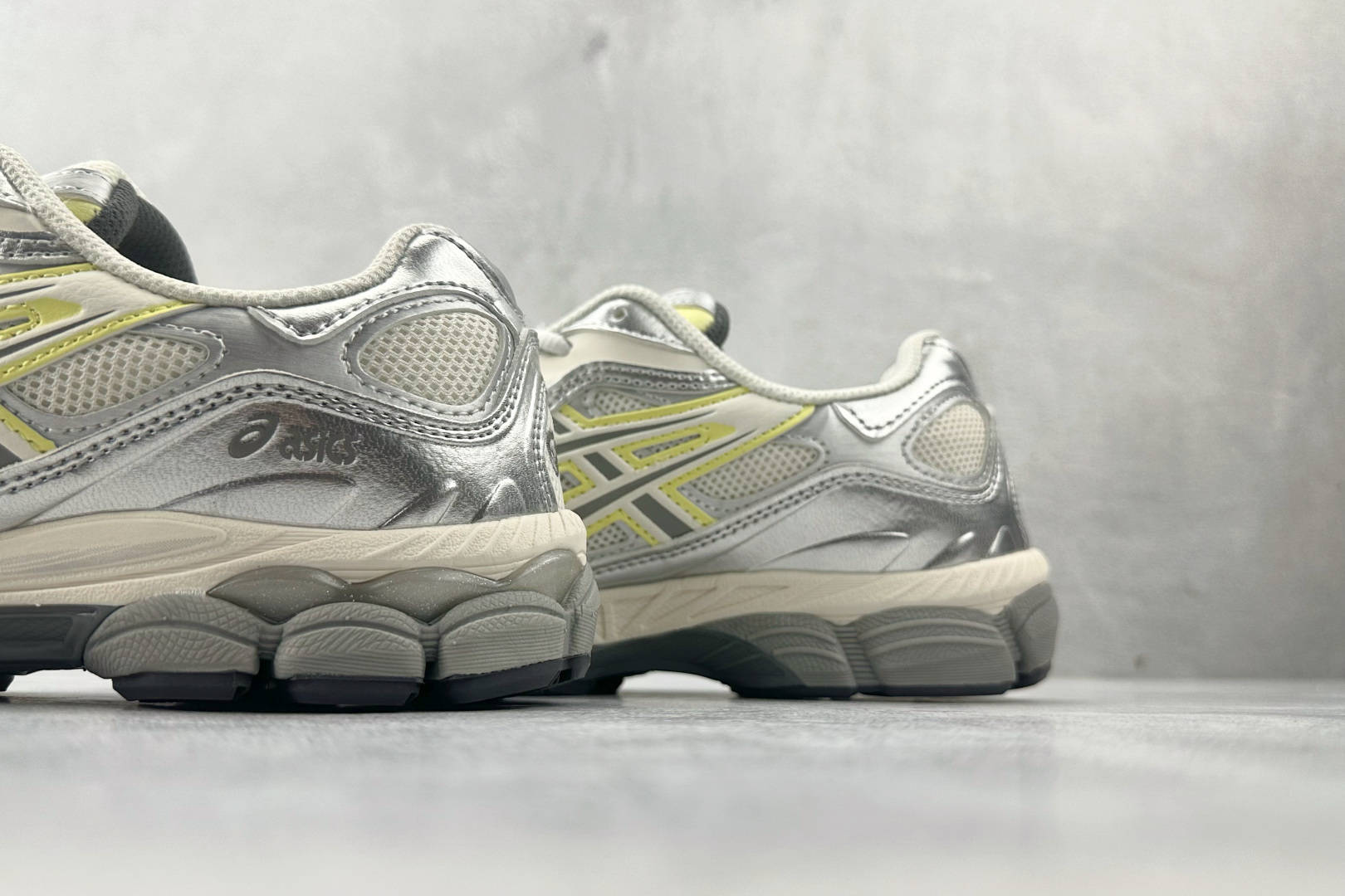 200 外贸订单 配色齐全 正确版本 完美还原 EMMI x Asics 银绿 1202A498-100