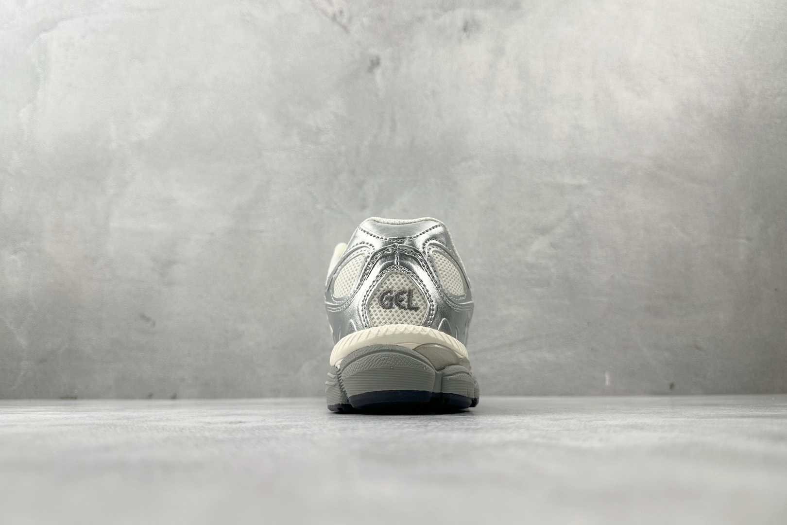 200 外贸订单 配色齐全 正确版本 完美还原 EMMI x Asics 银绿 1202A498-100