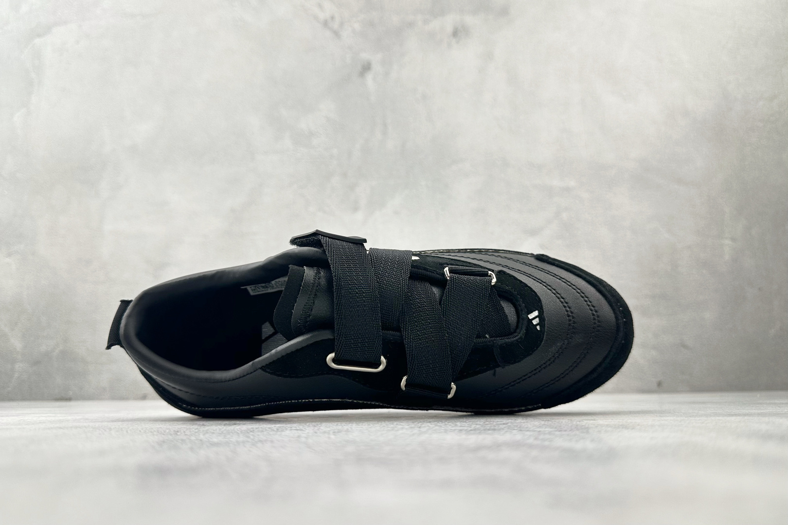 190 出口订单 adidas URBAN REVERIE 黑色 JQ9388