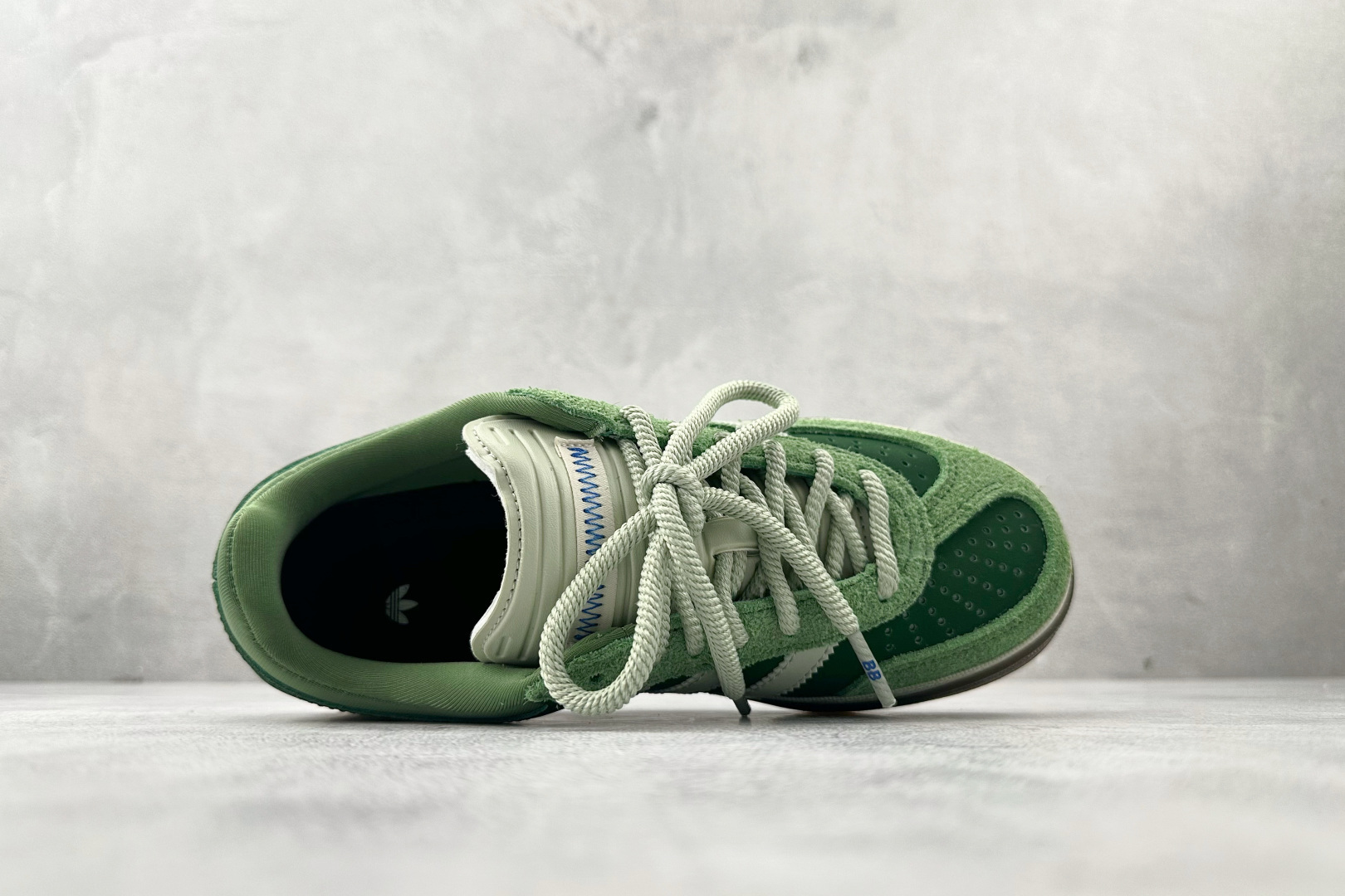 210 Bad Bunny x adidas originals GAZELLE INDOOR 绿色 JS5049