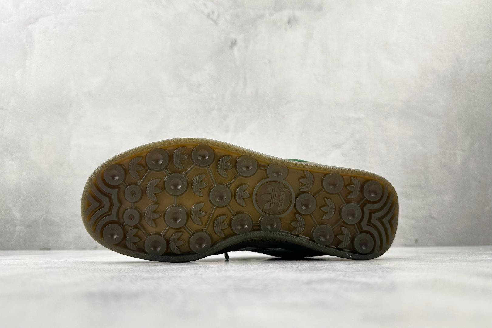 210 Bad Bunny x adidas originals GAZELLE INDOOR 绿色 JS5049