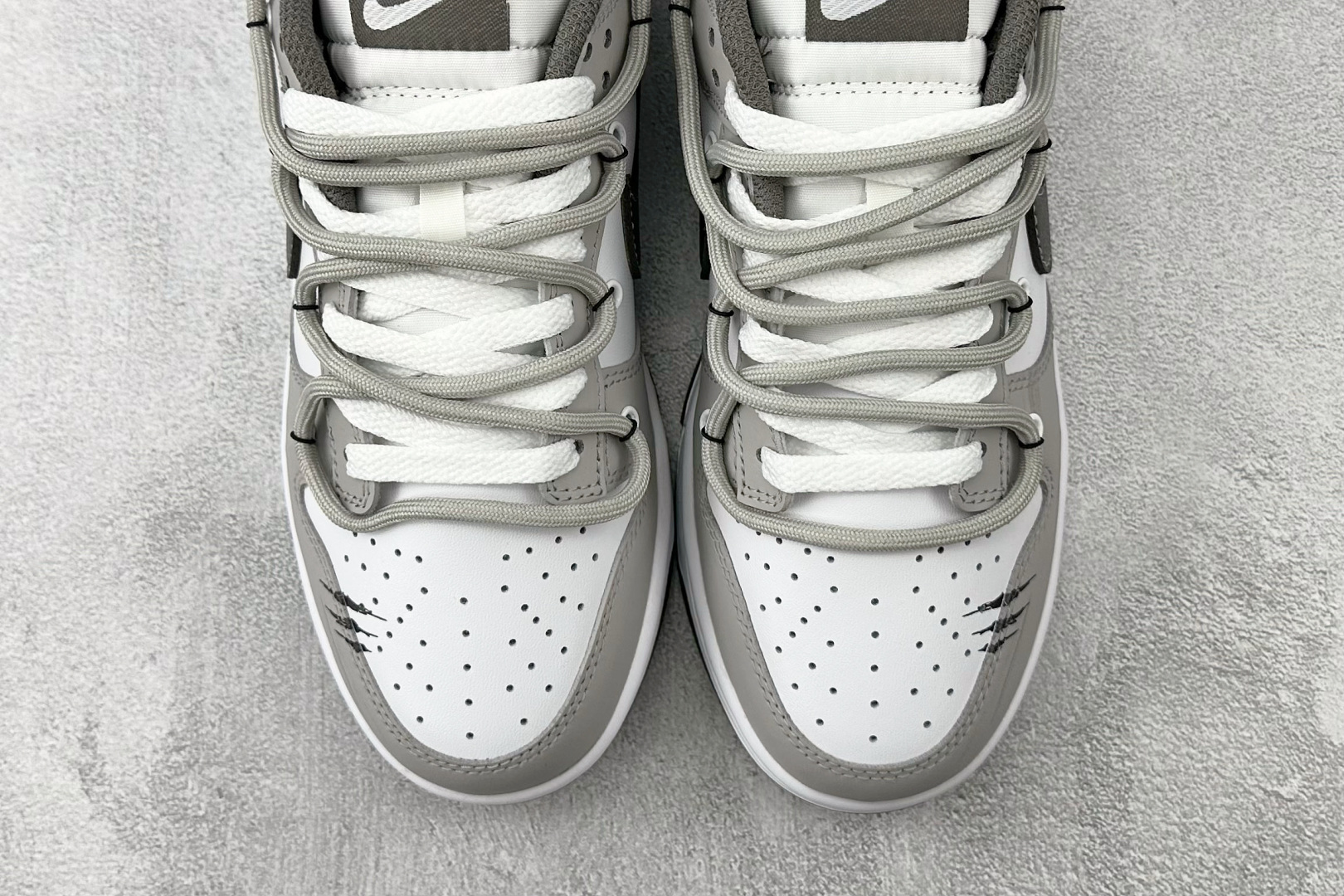 300 定制球鞋 Nike Dunk 灰度法则 灰棕 HF5441-111