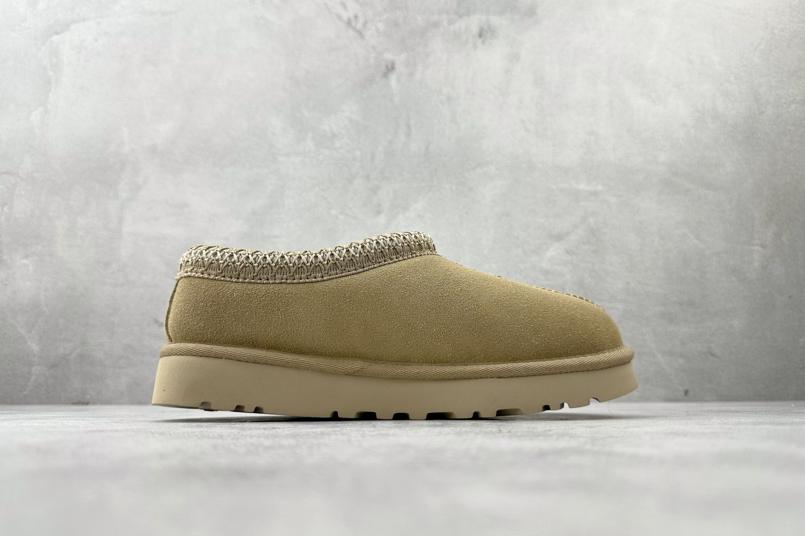 230 UGG Tazz 芥菜籽色 1122553-MDSD