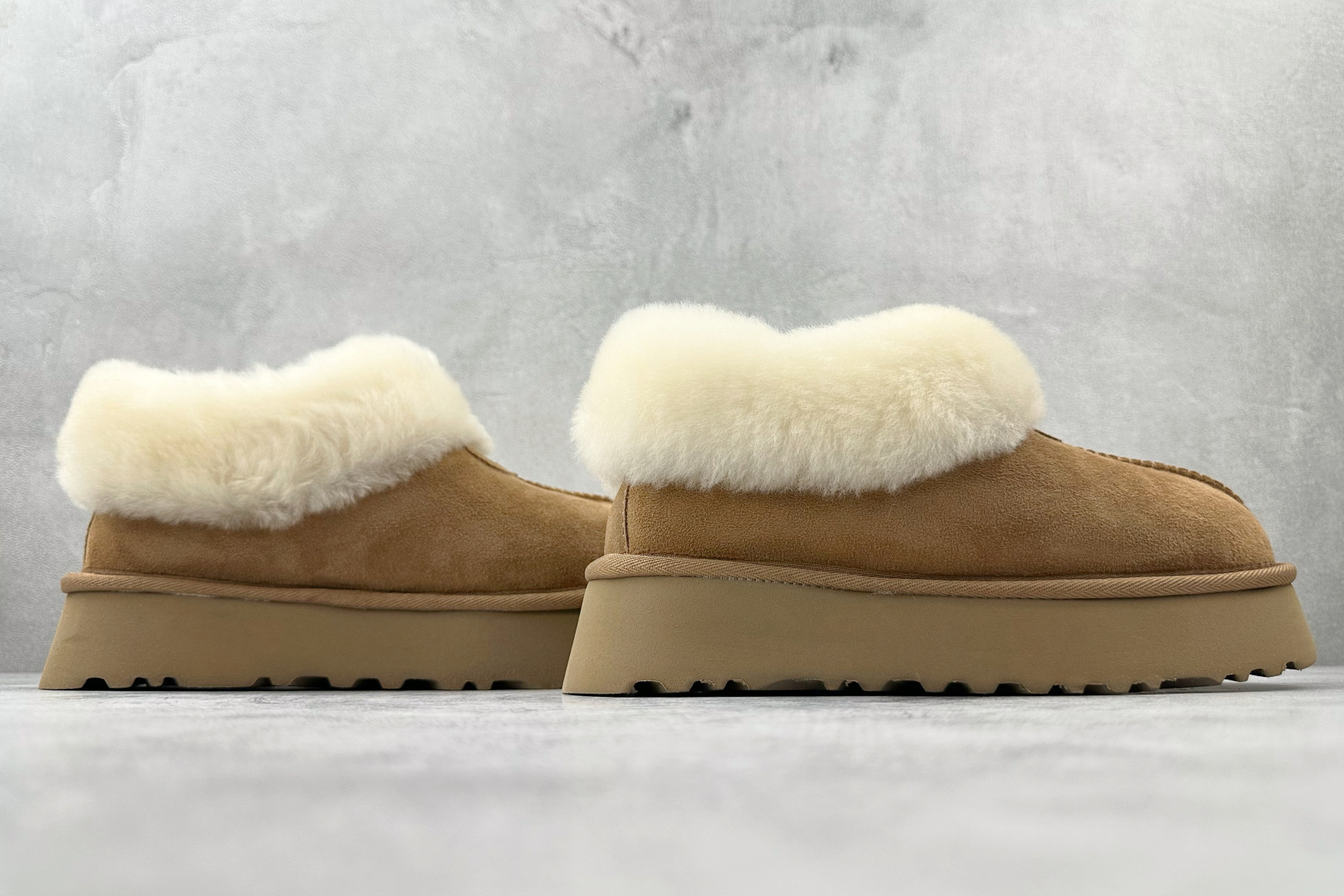 240 W Classic MINI II 栗色 1134810-CHE