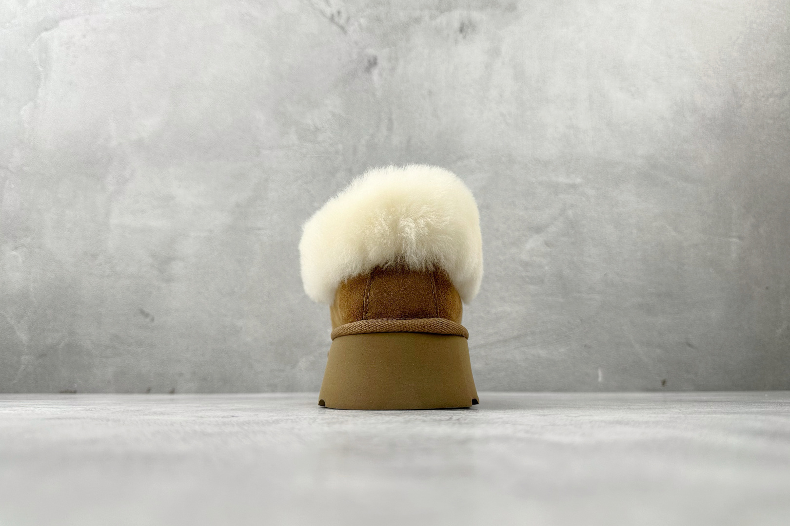 240 W Classic MINI II 栗色 1134810-CHE