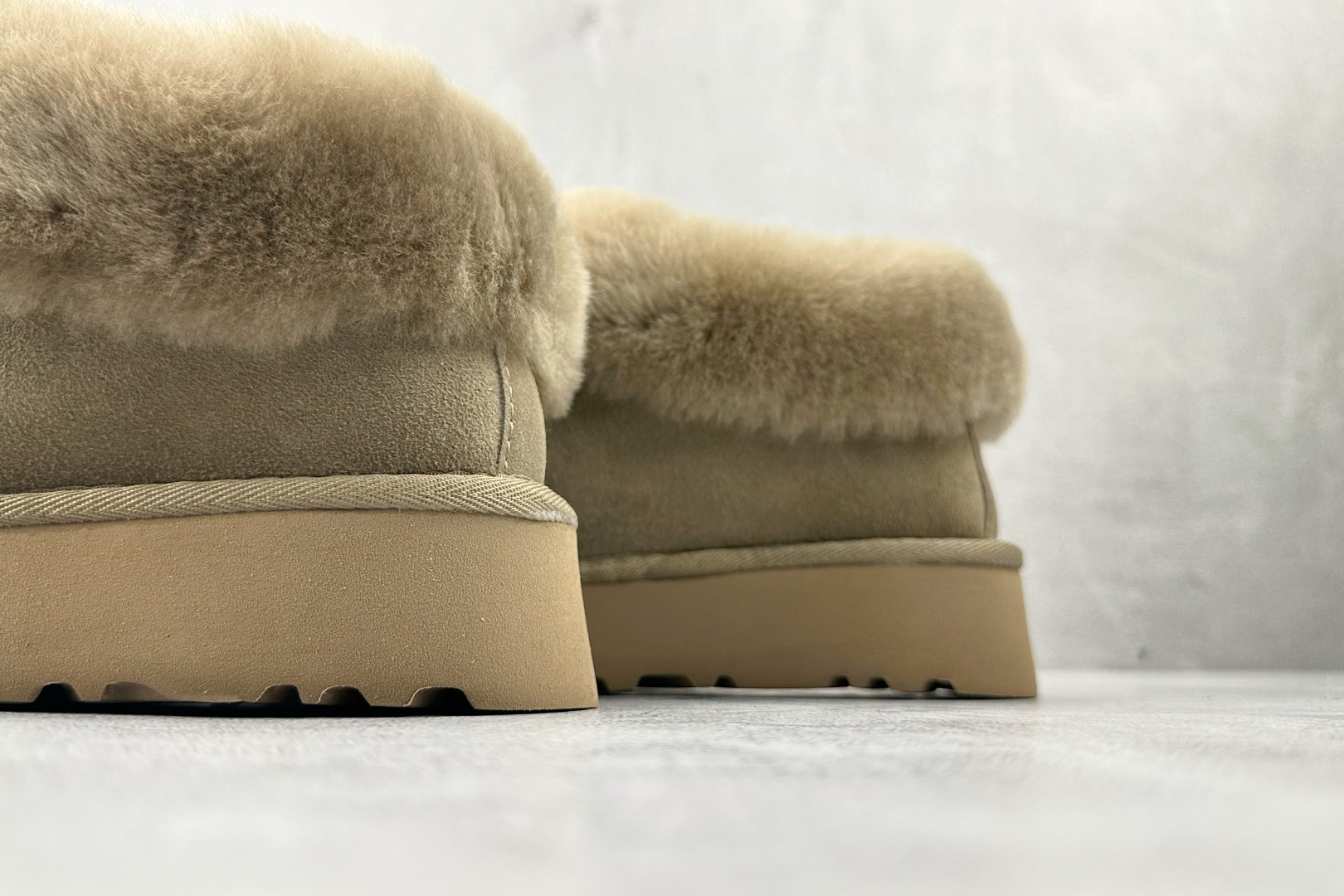 240 W Classic MINI II 羚羊棕色 1134810-ALP