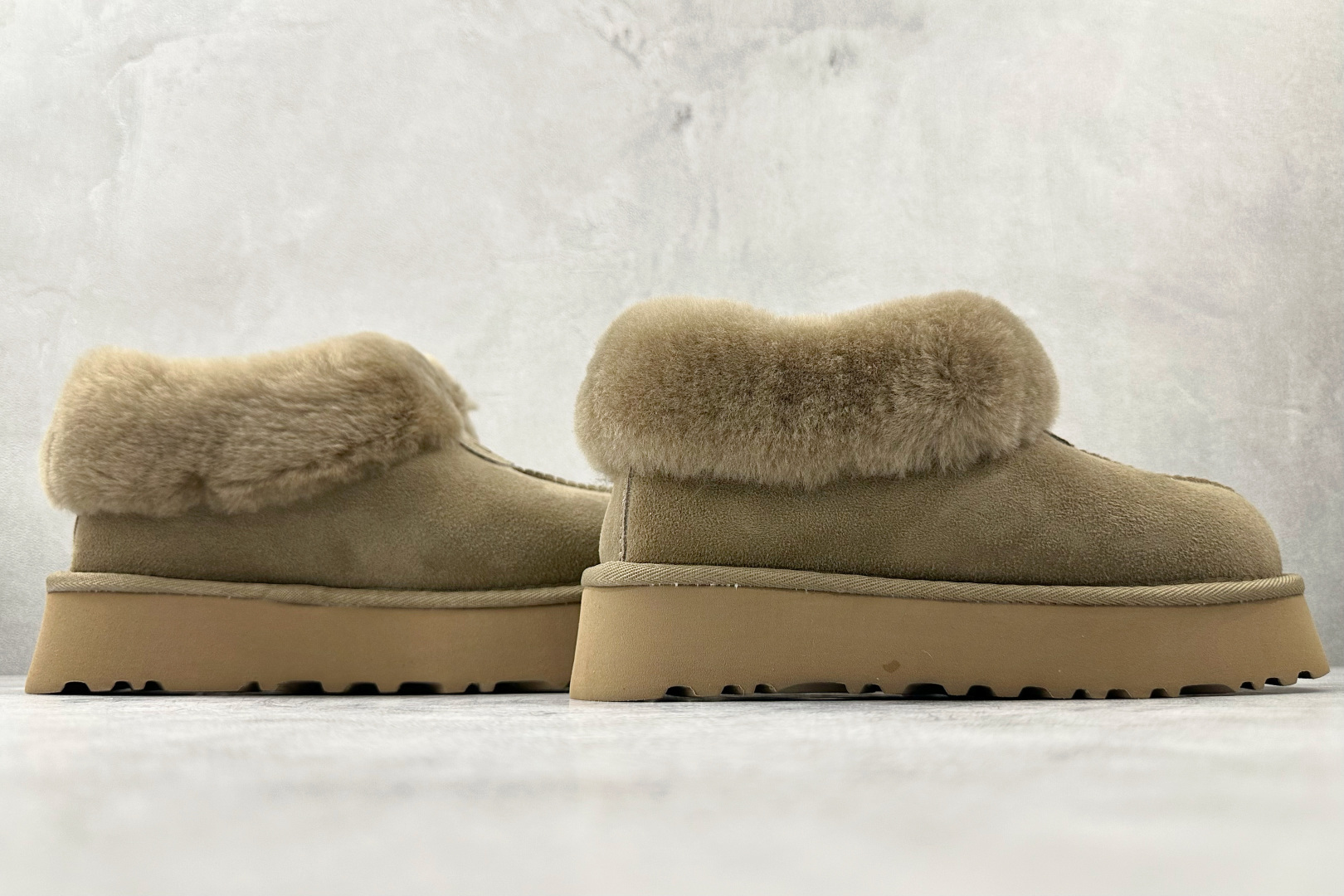 240 W Classic MINI II 羚羊棕色 1134810-ALP