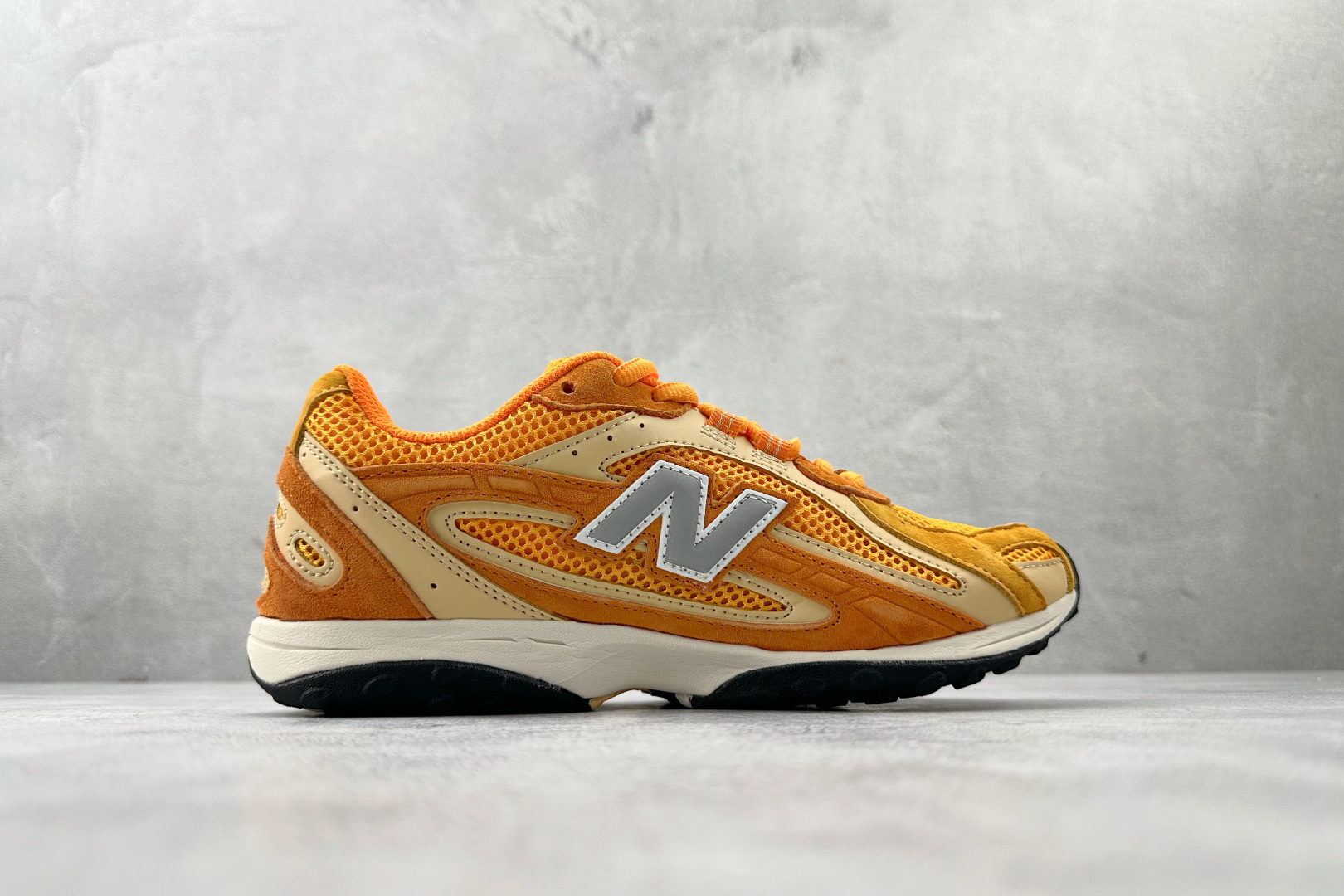 200 纯原出品 KITH x New Balance 204L 橙黄色 U204LKTI