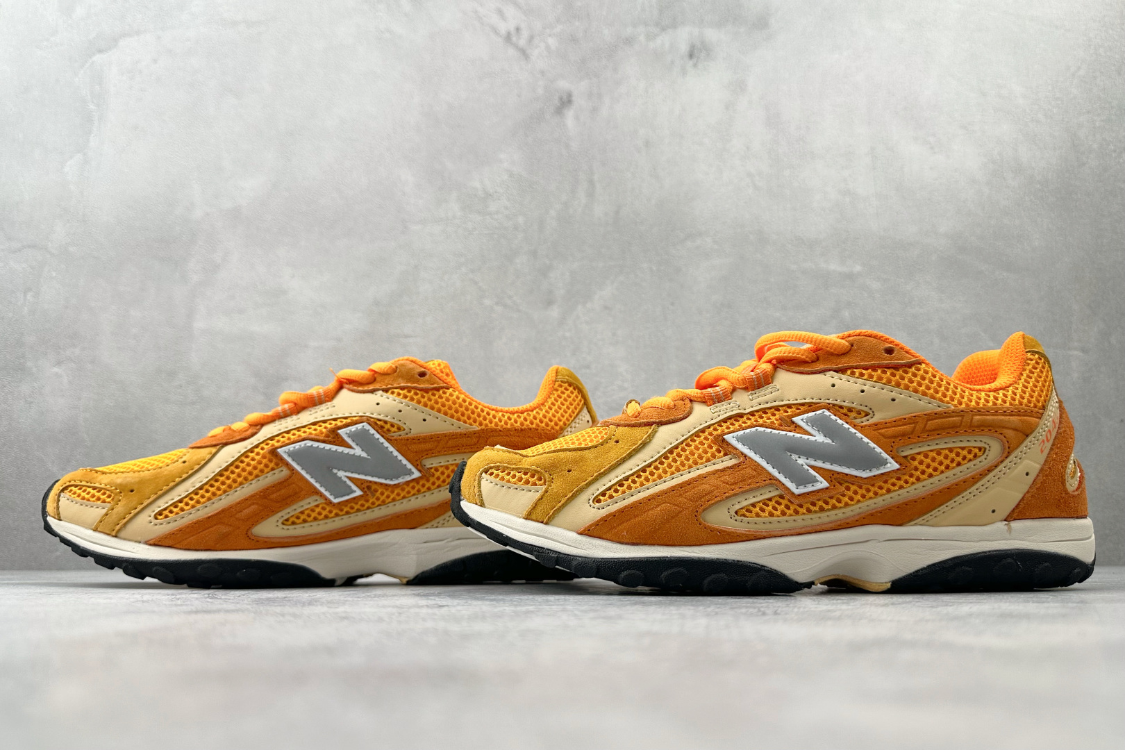 200 纯原出品 KITH x New Balance 204L 橙黄色 U204LKTI
