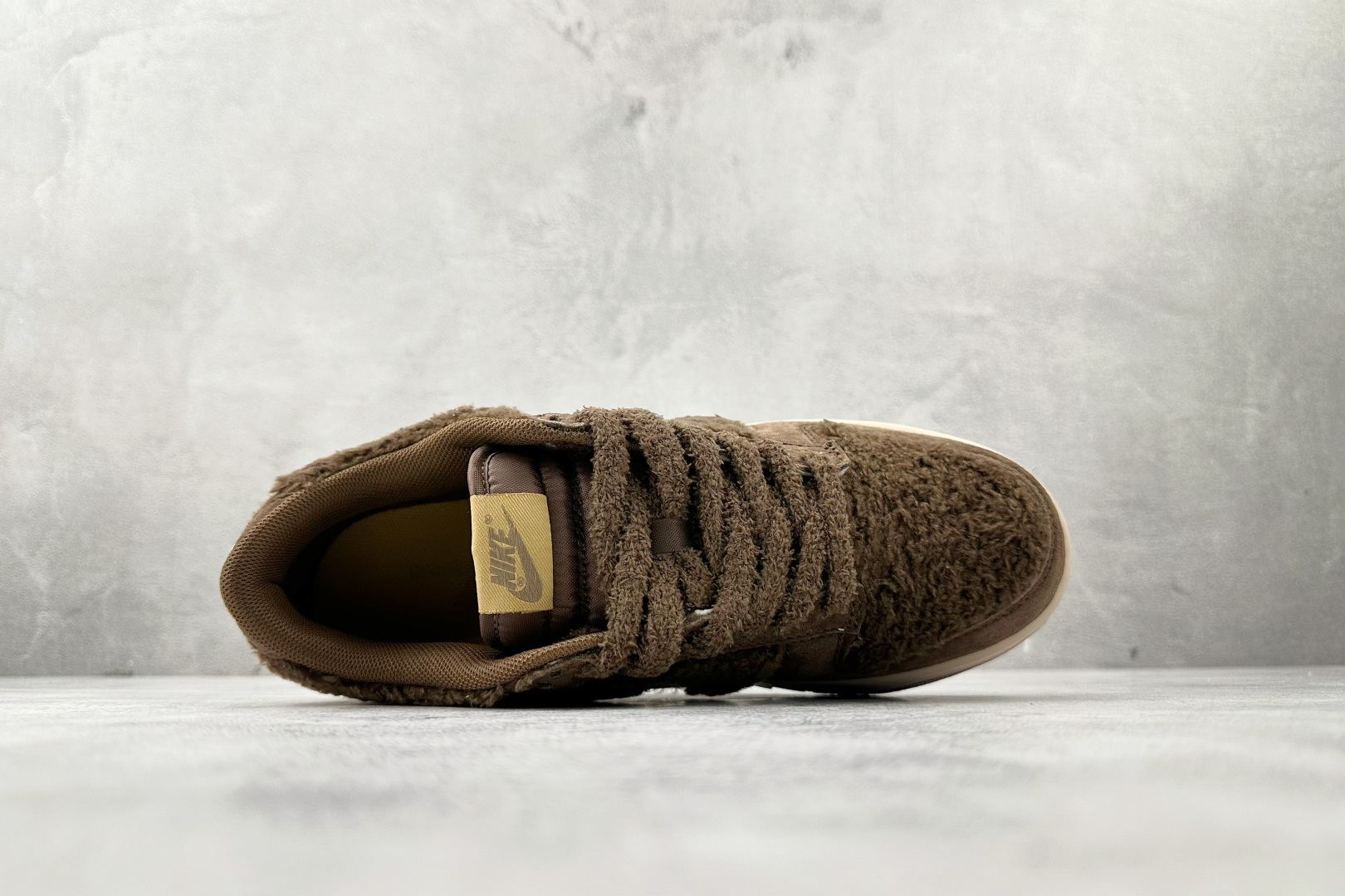 240 Nike BY POP MART LABUBU 栗子可乐 GB6675-001