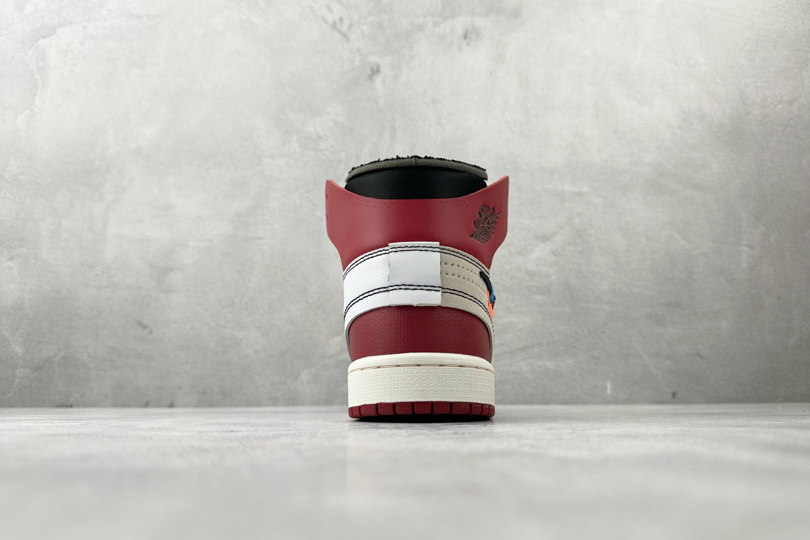 280 OFF-WHITE × Jordan Air Jordan 1 Retro High The Ten Chicago 芝加哥 红白黑 AA3834-101