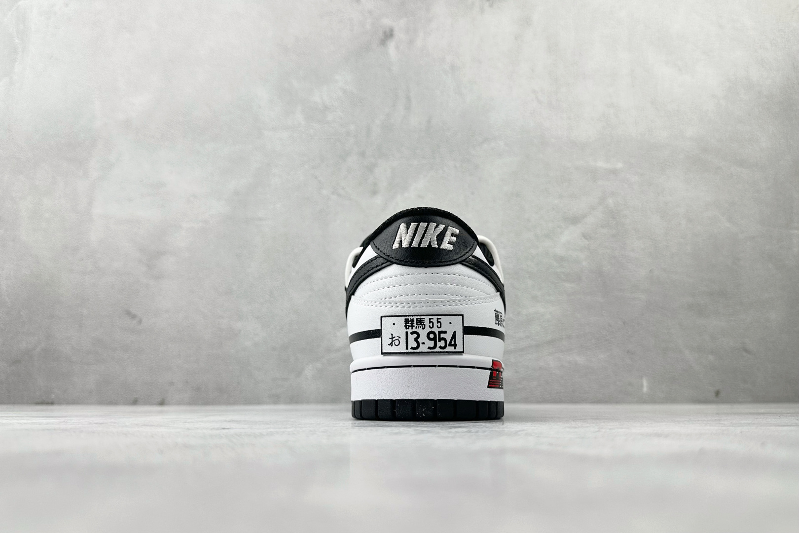 220 定制球鞋 Nike Dunk Retro ”Black” 秋名山车神 藤原拓海 黑白 DD1391-100