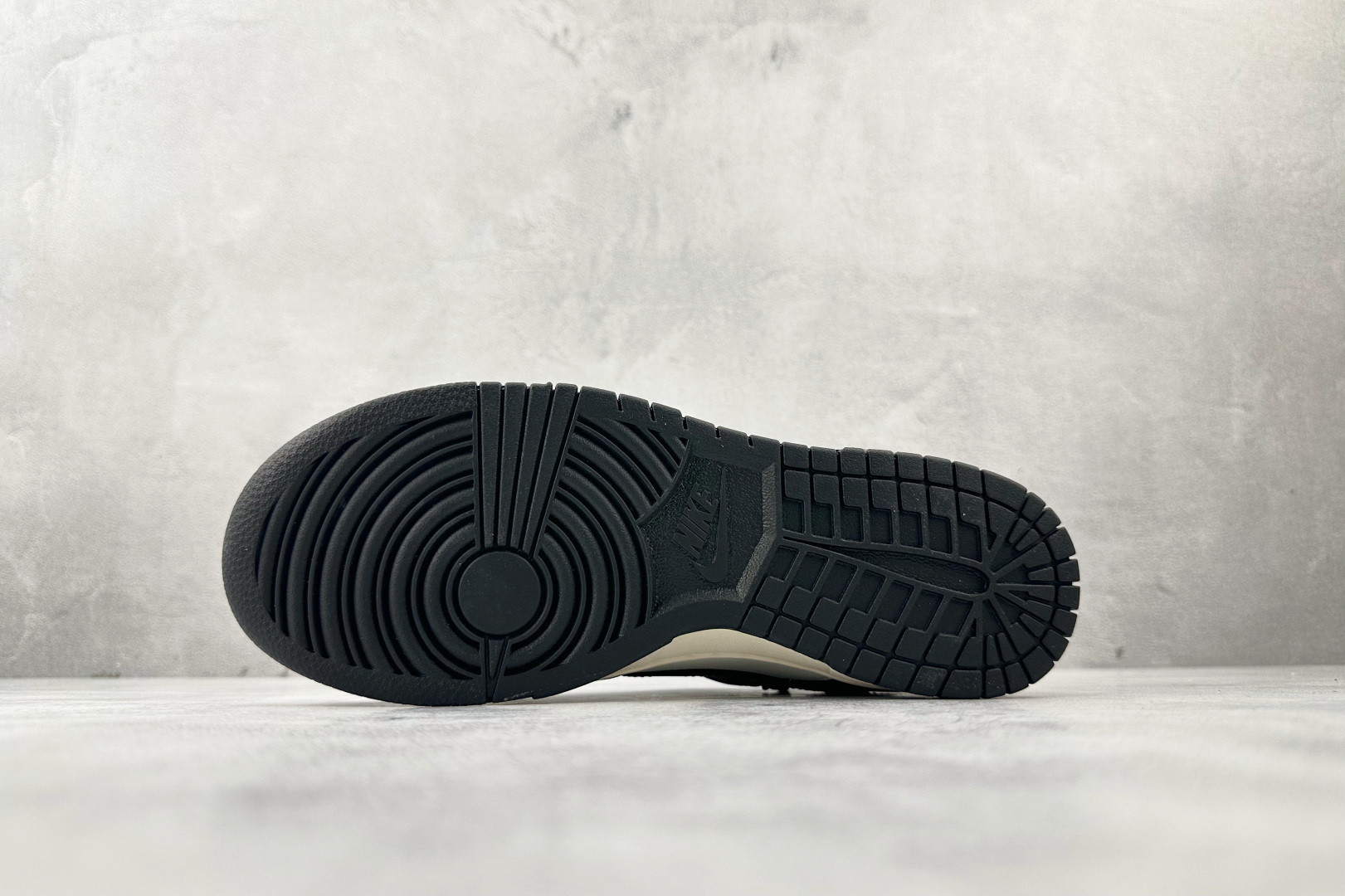 220 定制球鞋 Nike Dunk Low 绯色地带 黑粉 DD1503-101