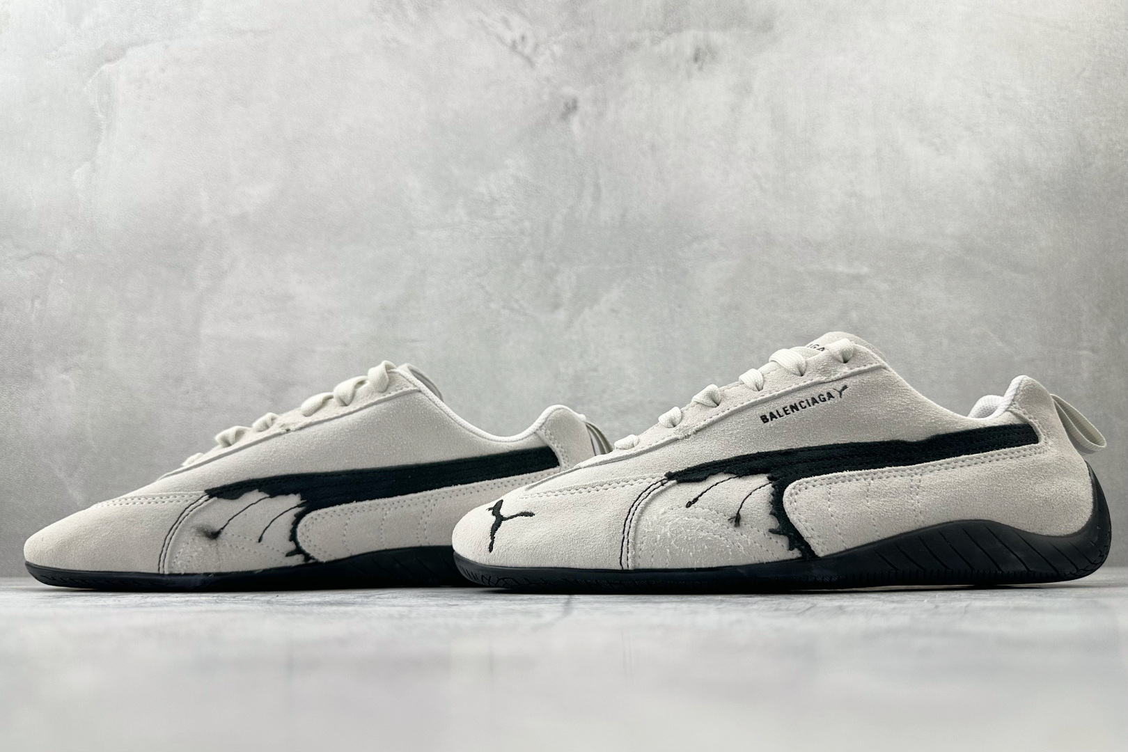 PUMA 赛车鞋 白黑 847146WSDSD 白色 PUMA 赛车鞋 白黑 847146WSDSD 白色