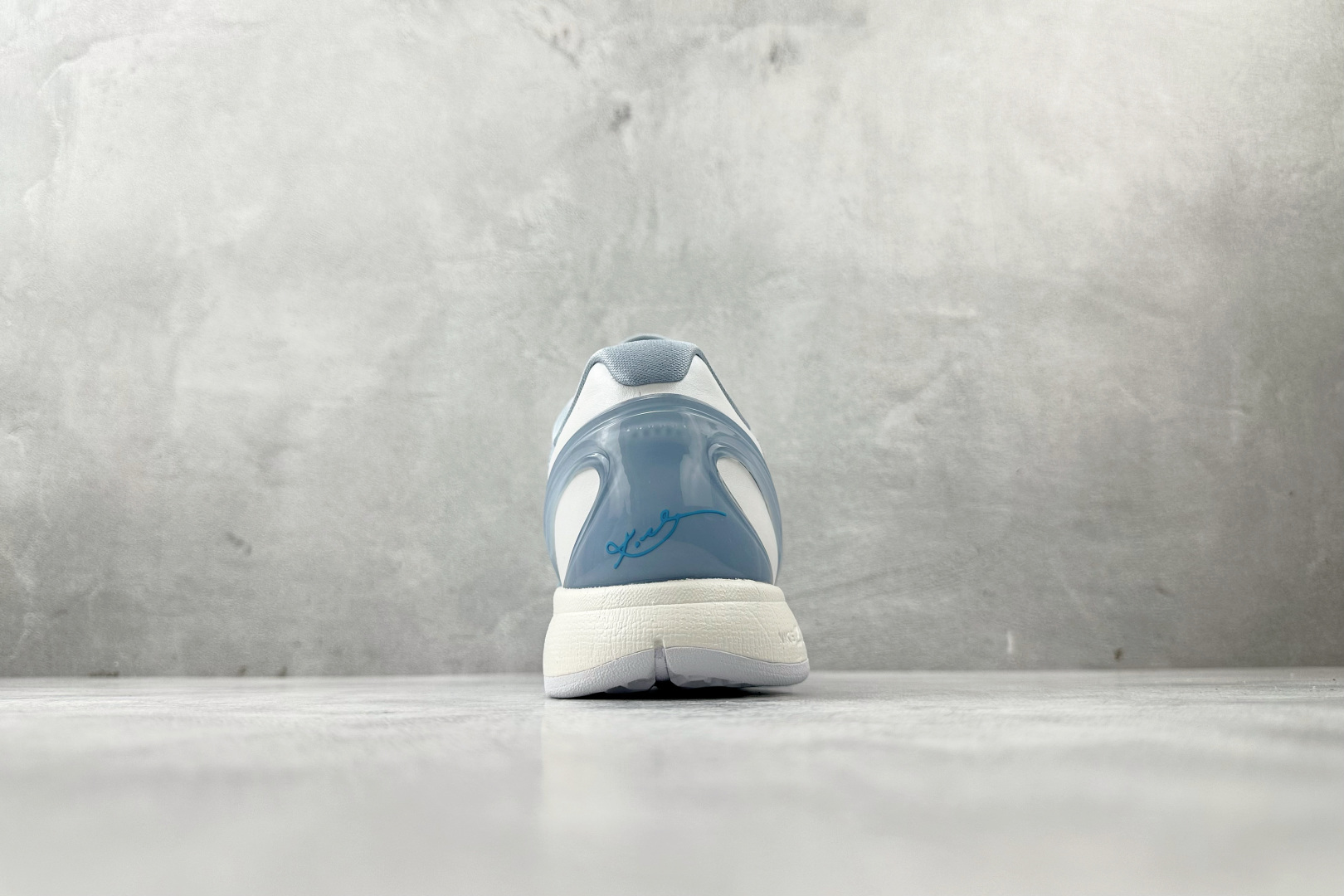 460 顶级纯原 完美复刻 Caitlin Clark × Nike Zoom Kobe 6 Protro PE 蓝色 IO3672-400