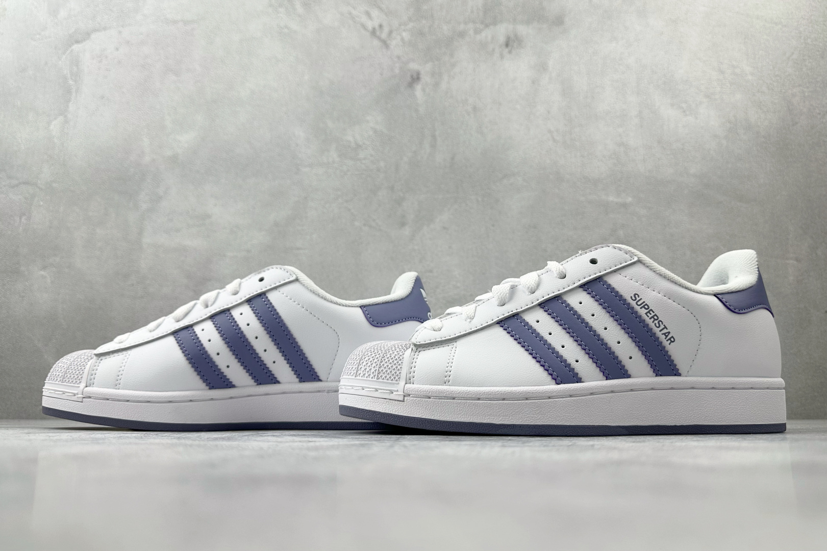 平台专供 adidas originals Superstar 2 白紫色货号：JS1373尺码：35.