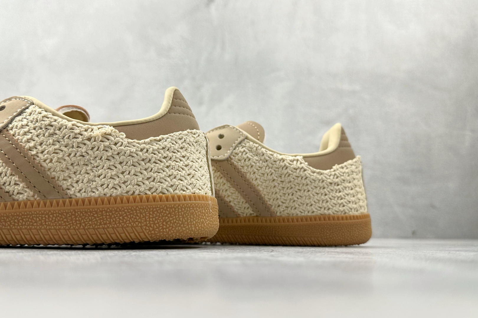 160 出口订单 adidas originals Samba Crochet Pack 棕褐色 JR9446