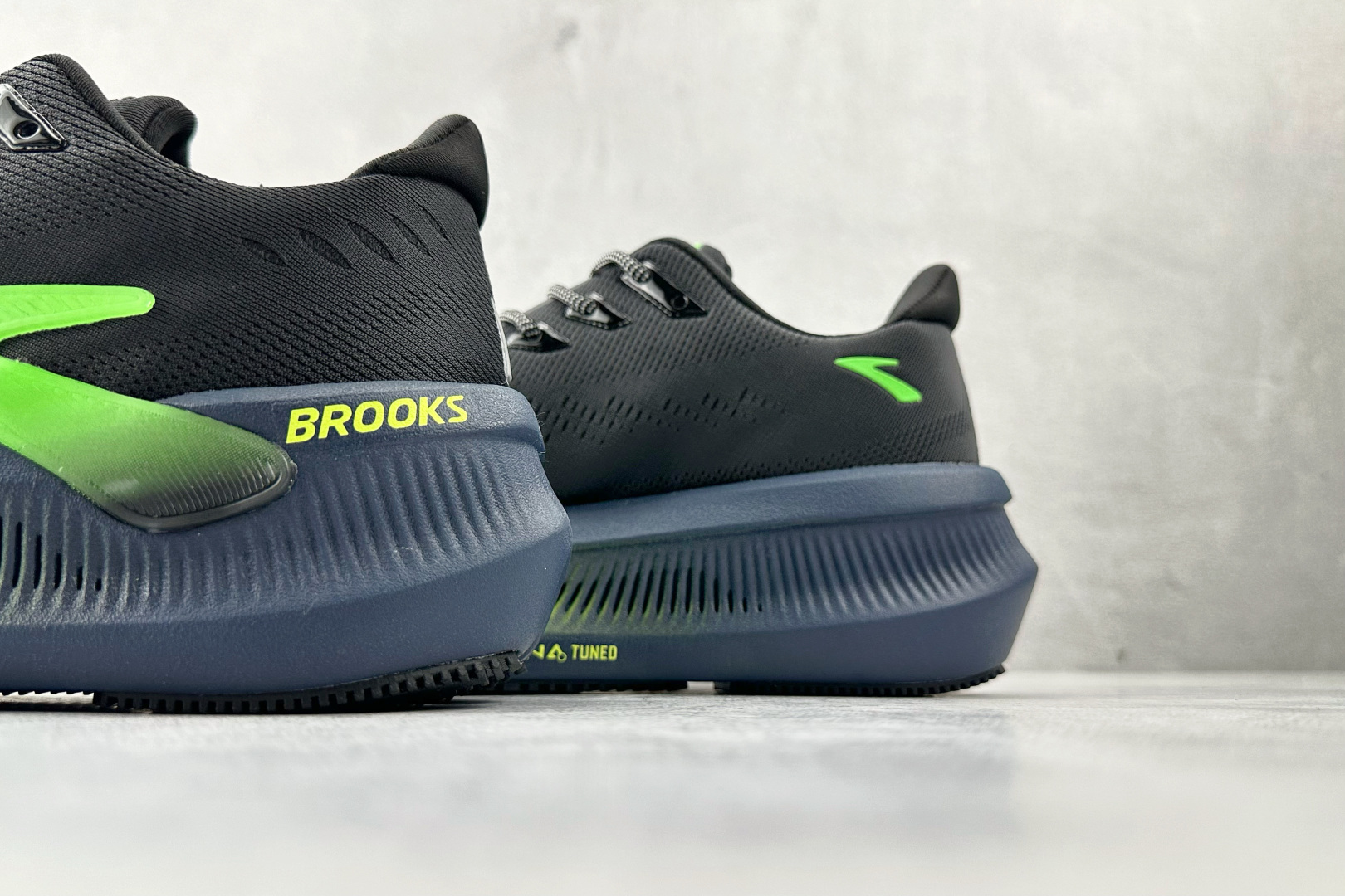 210 东南亚订单 Brooks布鲁克斯 Glycerin 2 黑绿 220447-1D-099-Chinese UA Cheap High Quatity Brand Clothes Bags handbags Sneakers wholesale wholesaler seller from China Factory suppliers Fashion Clothing Shoes best Quality Beautiful Price 210 东南亚订单 Brooks布鲁克斯 Glycerin 2 黑绿 220447-1D-099