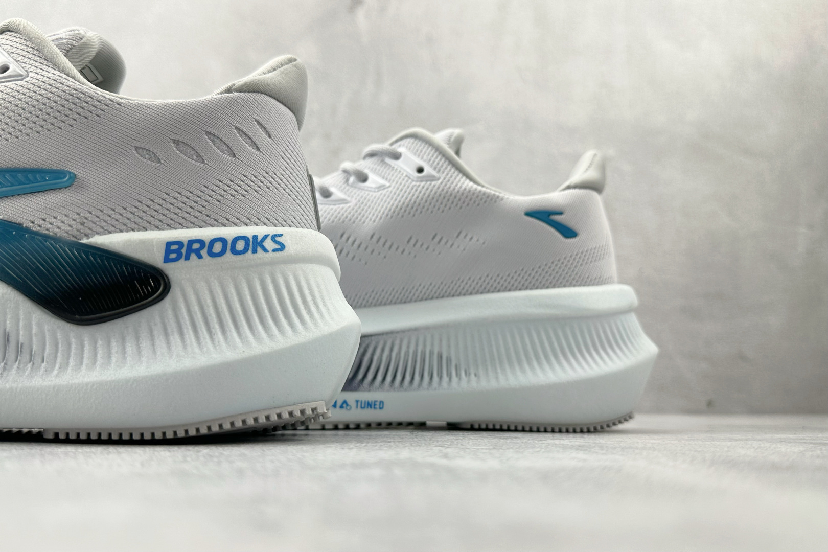 210 东南亚订单 Brooks布鲁克斯 Glycerin 2 白蓝 220447-1D-099-Chinese UA Cheap High Quatity Brand Clothes Bags handbags Sneakers wholesale wholesaler seller from China Factory suppliers Fashion Clothing Shoes best Quality Beautiful Price 210 东南亚订单 Brooks布鲁克斯 Glycerin 2 白蓝 220447-1D-099