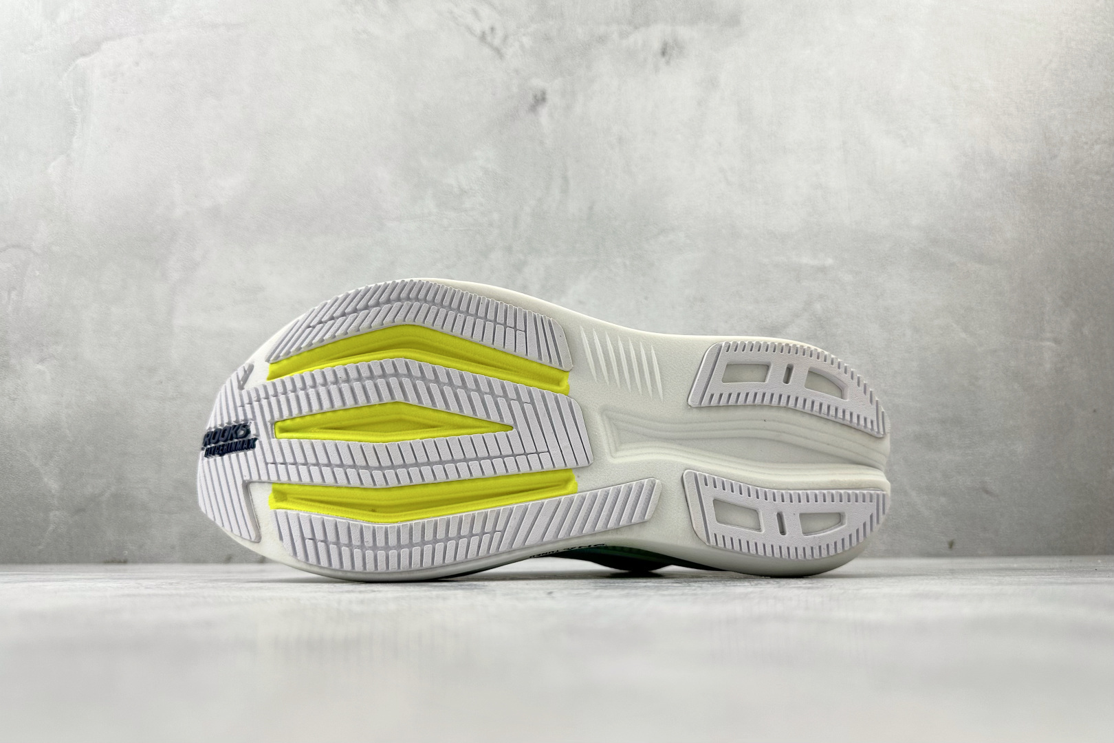 210 东南亚订单 Brooks布鲁克斯 Glycerin 2 白灰 220447-1D-099-Chinese UA Cheap High Quatity Brand Clothes Bags handbags Sneakers wholesale wholesaler seller from China Factory suppliers Fashion Clothing Shoes best Quality Beautiful Price 210 东南亚订单 Brooks布鲁克斯 Glycerin 2 白灰 220447-1D-099