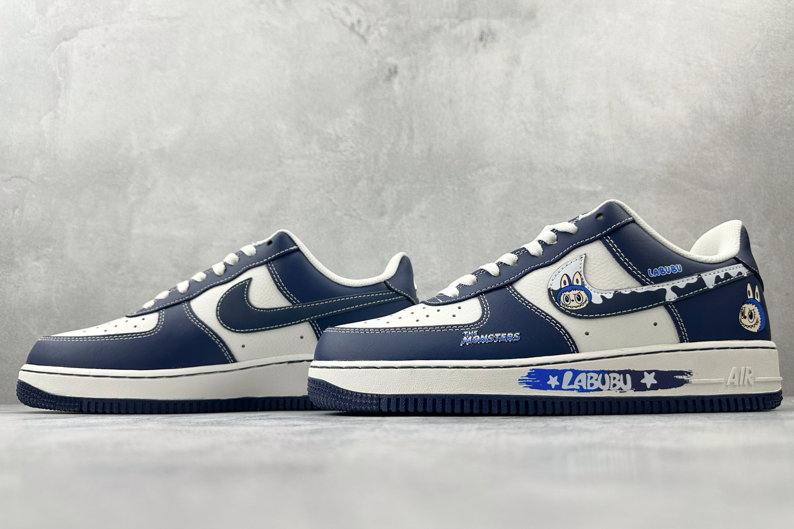 260 Nike Air Force 1 07 labubu 联名 蓝白 KJ5188-002-Chinese UA Cheap High Quatity Brand Clothes Bags handbags Sneakers wholesale wholesaler seller from China Factory suppliers Fashion Clothing Shoes best Quality Beautiful Price 260 Nike Air Force 1 07 labubu 联名 蓝白 KJ5188-002