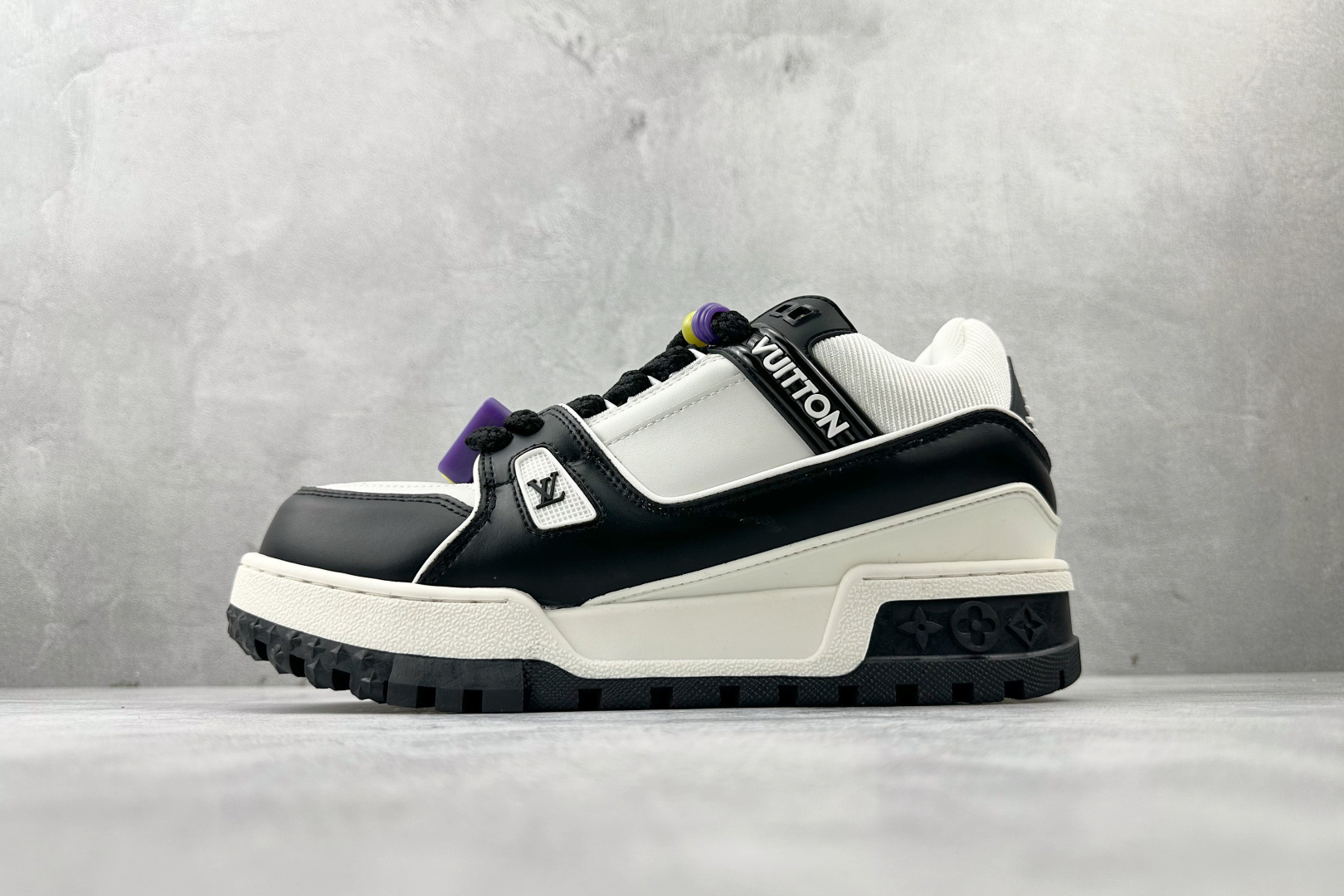 💰600