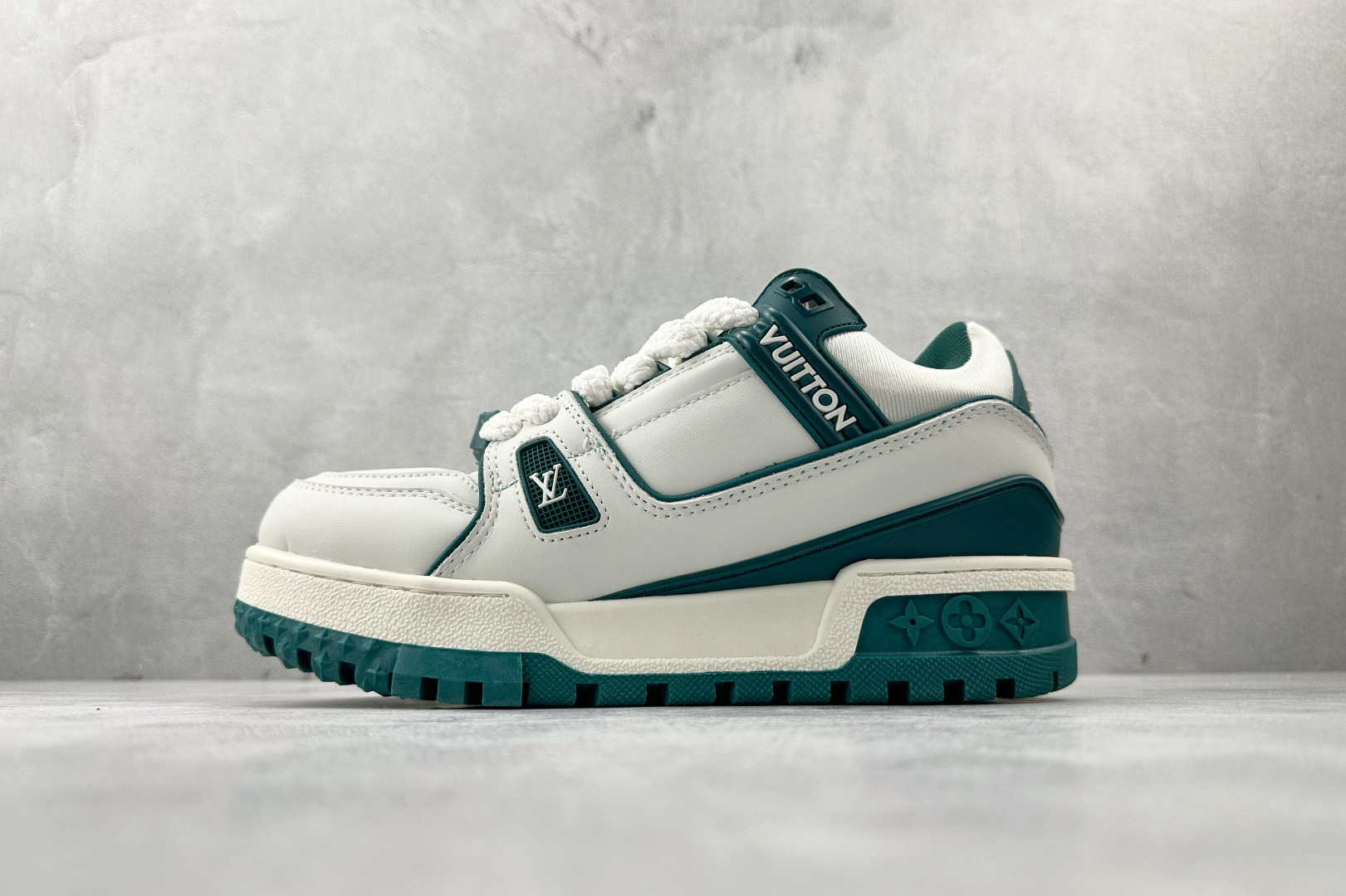 💰600