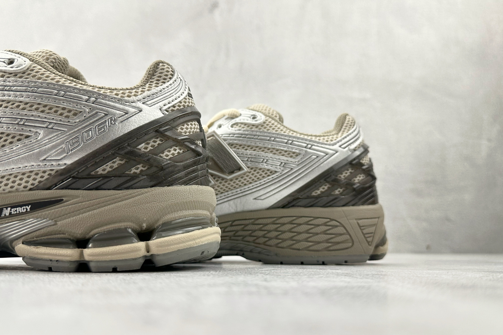 200 纯原出品 New Balance NB 1906R 棕褐色 U1906RCP