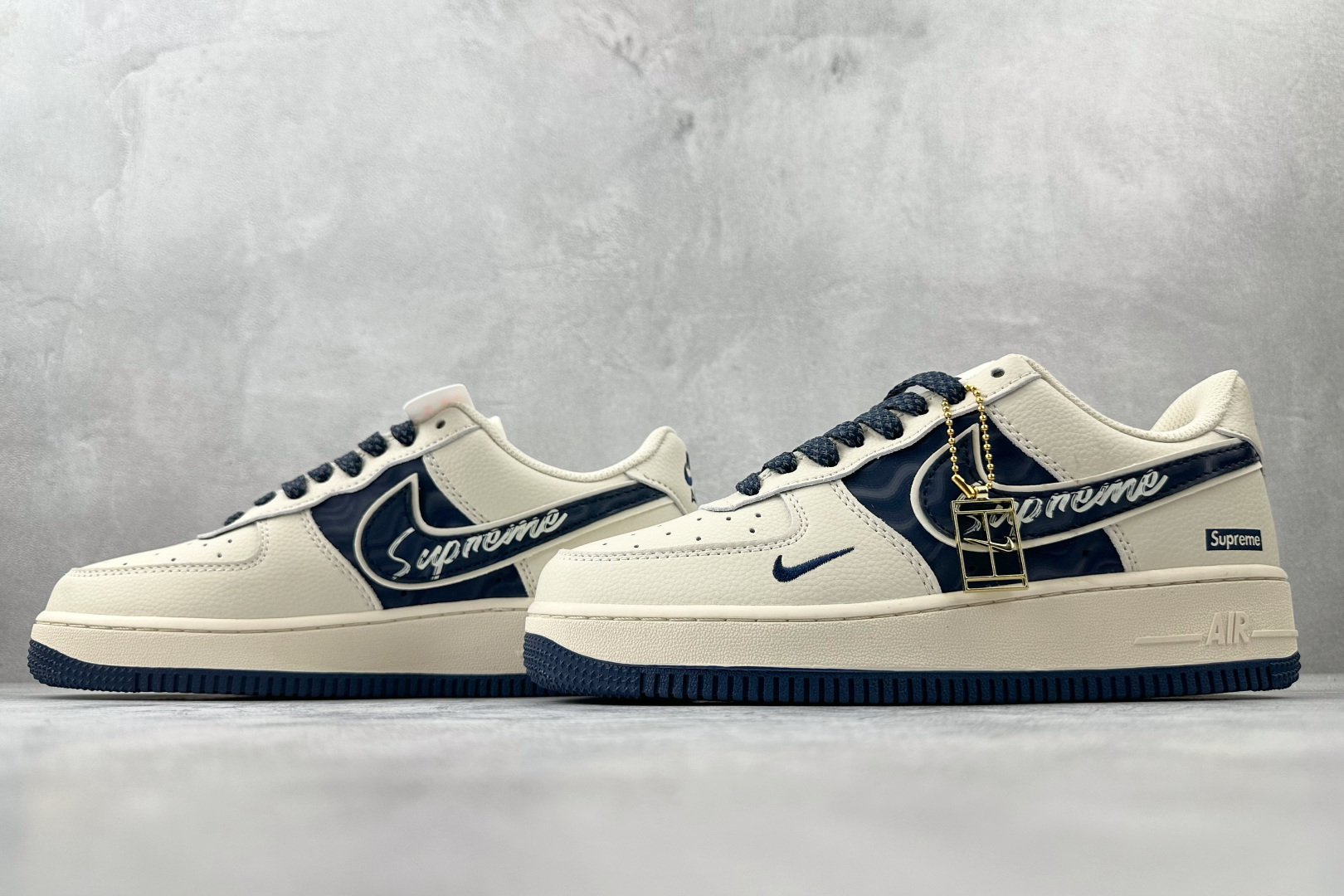 260 Nike Air Force 1 07 supreme 联名 米白蓝 XY2025-001