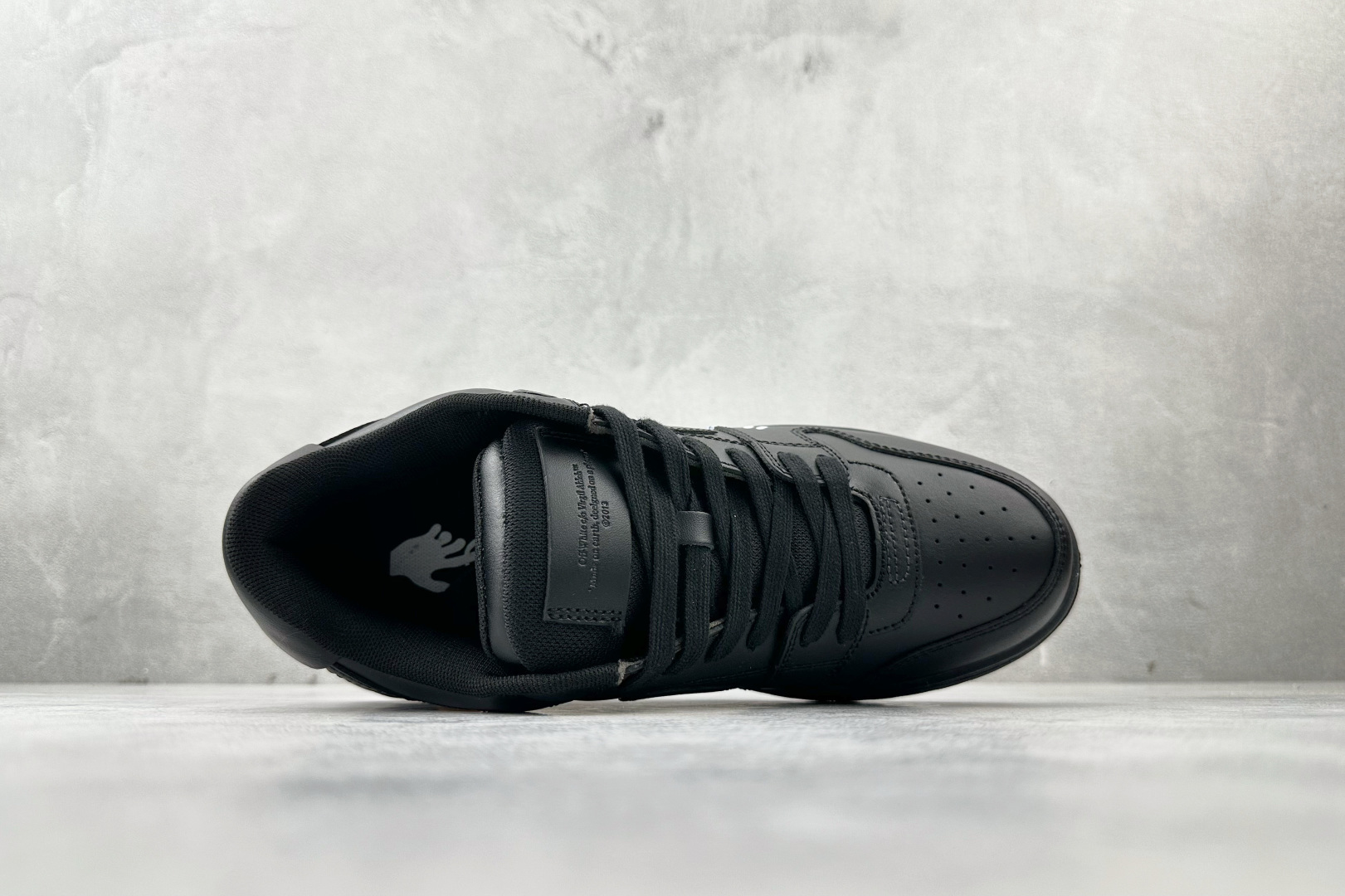 P260大厂出品 OFF-WHITE 黑色 OMIA189C99LEA008-Chinese UA Cheap High Quatity Brand Clothes Bags handbags Sneakers wholesale wholesaler seller from China Factory suppliers Fashion Clothing Shoes best Quality Beautiful Price P260大厂出品 OFF-WHITE 黑色 OMIA189C99LEA008