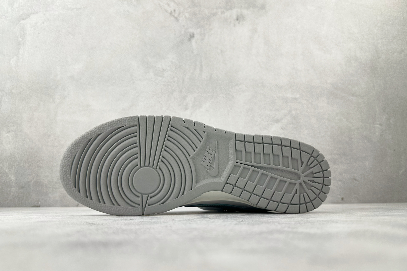 300 定制球鞋 Nike Dunk 诗和远方 灰白 GG0508-037