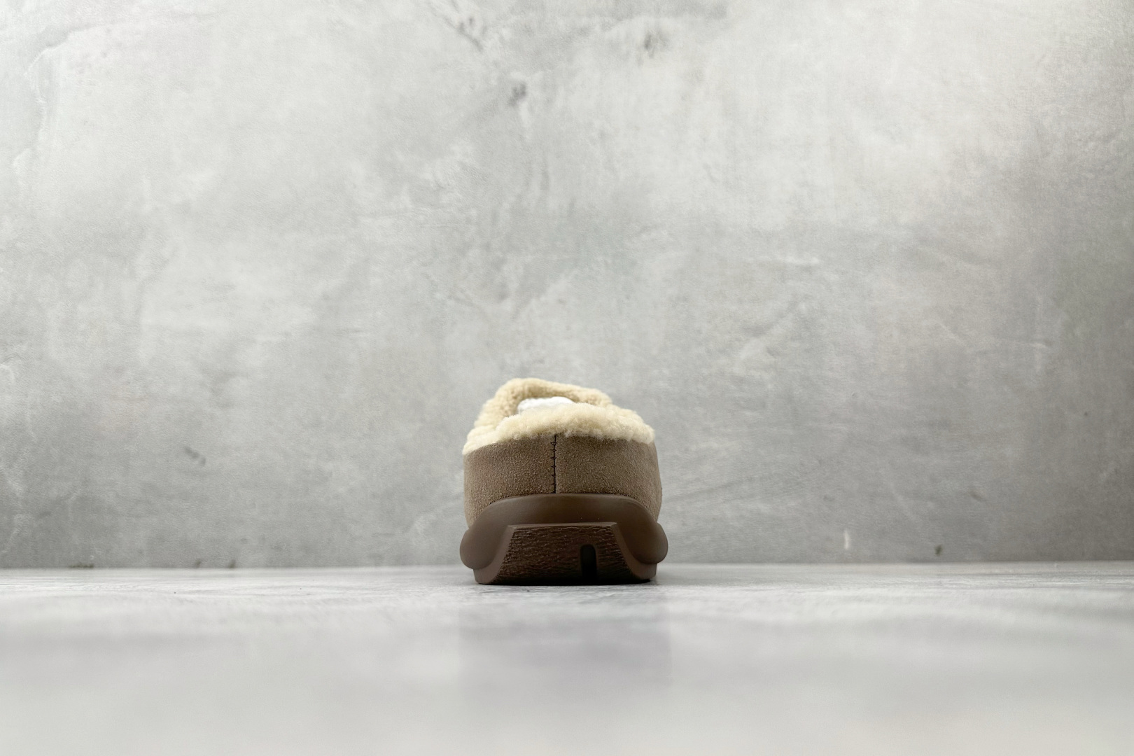 240 UGG W EVERSHEEPSKINS 浅咖灰色 1057780 JGL