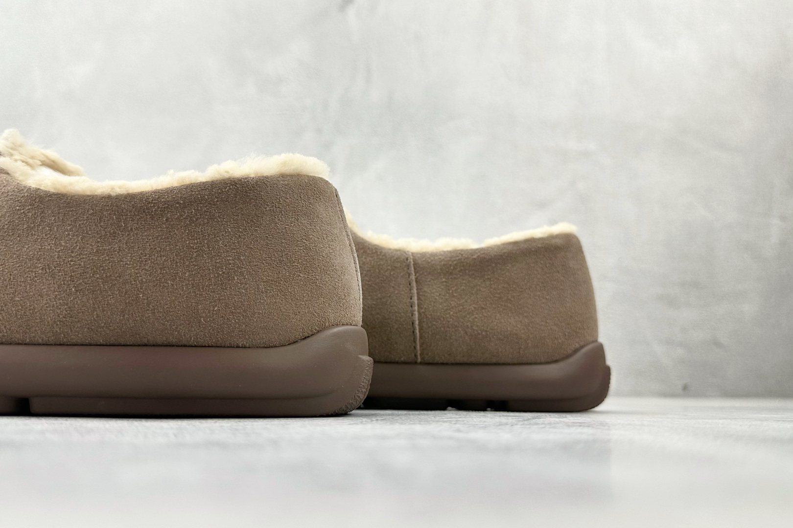 250 UGG W EVERSHEEPSKINS 浅咖灰色 1057780-2 JGL