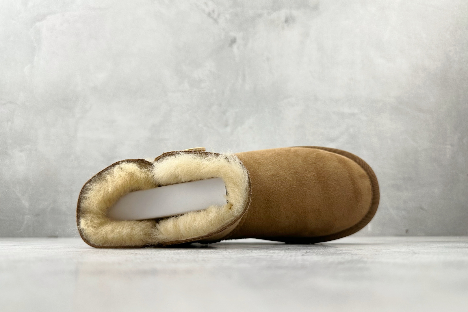 230 UGG Bailey Mini Bailey Button II Boot 栗色 1016422 CHE