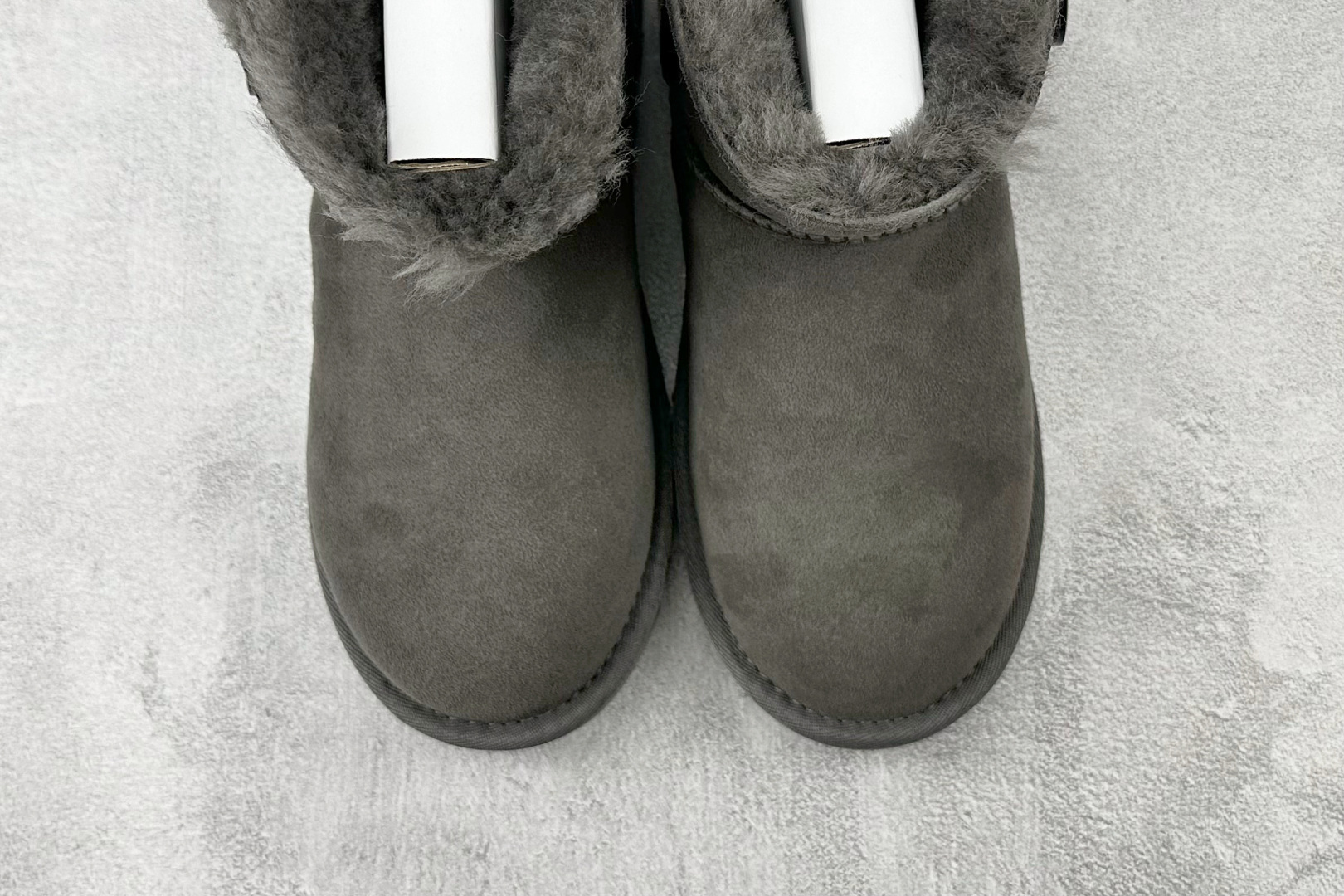 UGG Bailey Mini Bailey Button II Boot 灰色 1016422 GREY