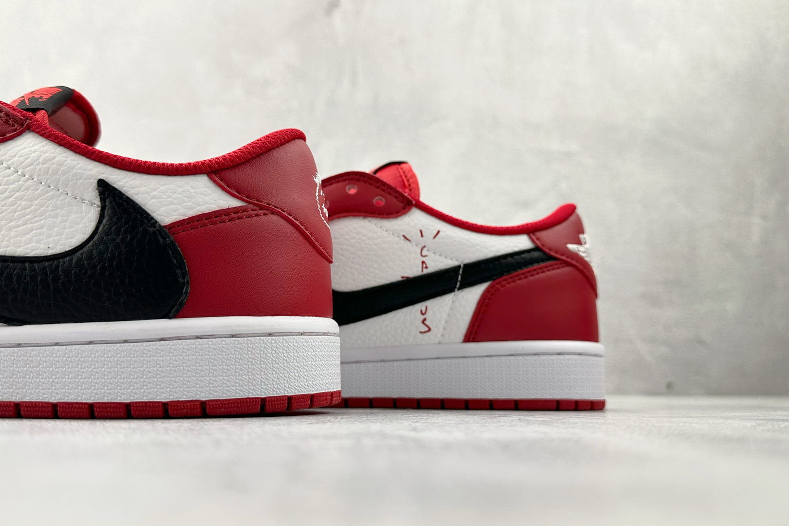 F2 外贸F版最强平替 Travis Scott x Jordan Air Jordan 1 Low 黑