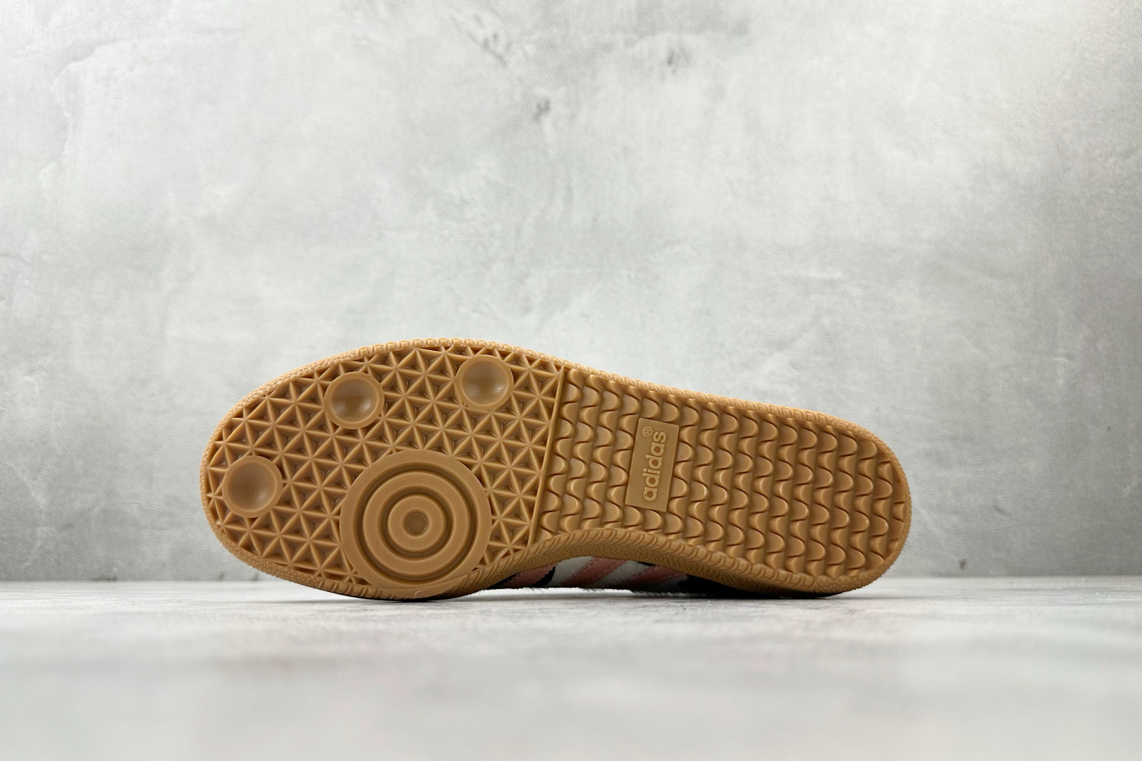 170 出口订单 adidas originals SAMBA 白棕色 KK2239-Chinese UA Cheap High Quatity Brand Clothes Bags handbags Sneakers wholesale wholesaler seller from China Factory suppliers Fashion Clothing Shoes best Quality Beautiful Price 170 出口订单 adidas originals SAMBA 白棕色 KK2239